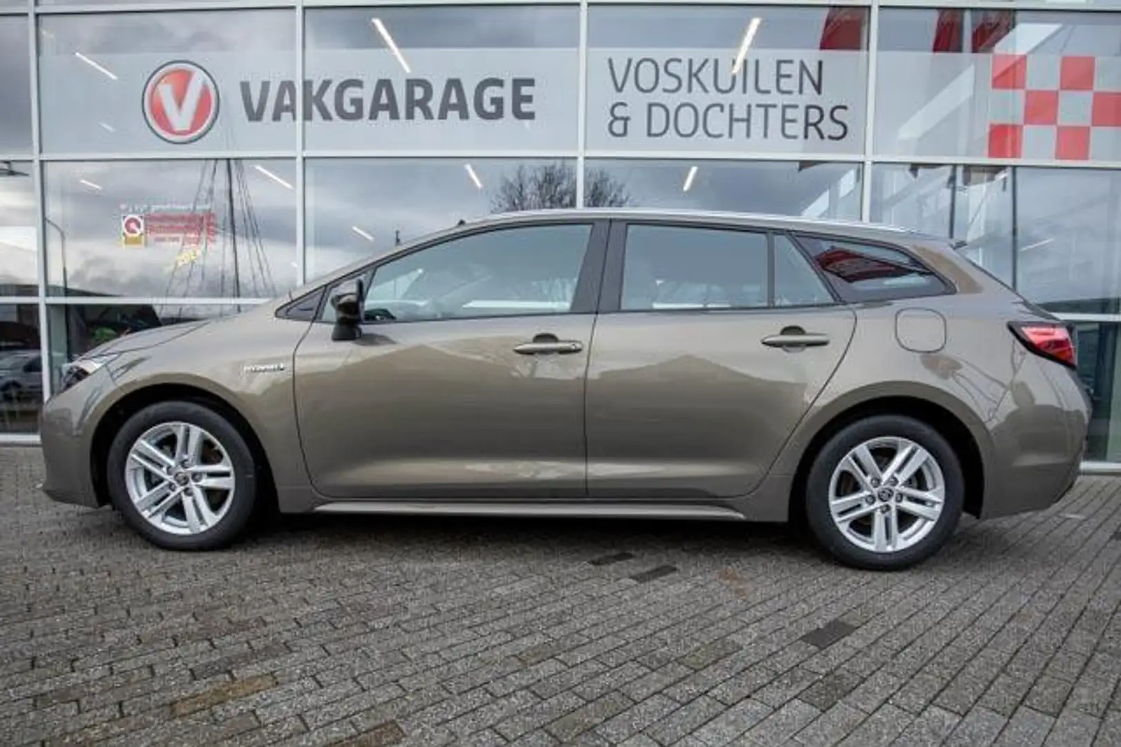 Toyota Corolla Touring Sports 1.8 Hybrid Business |Apple Carplay| Grau - 2