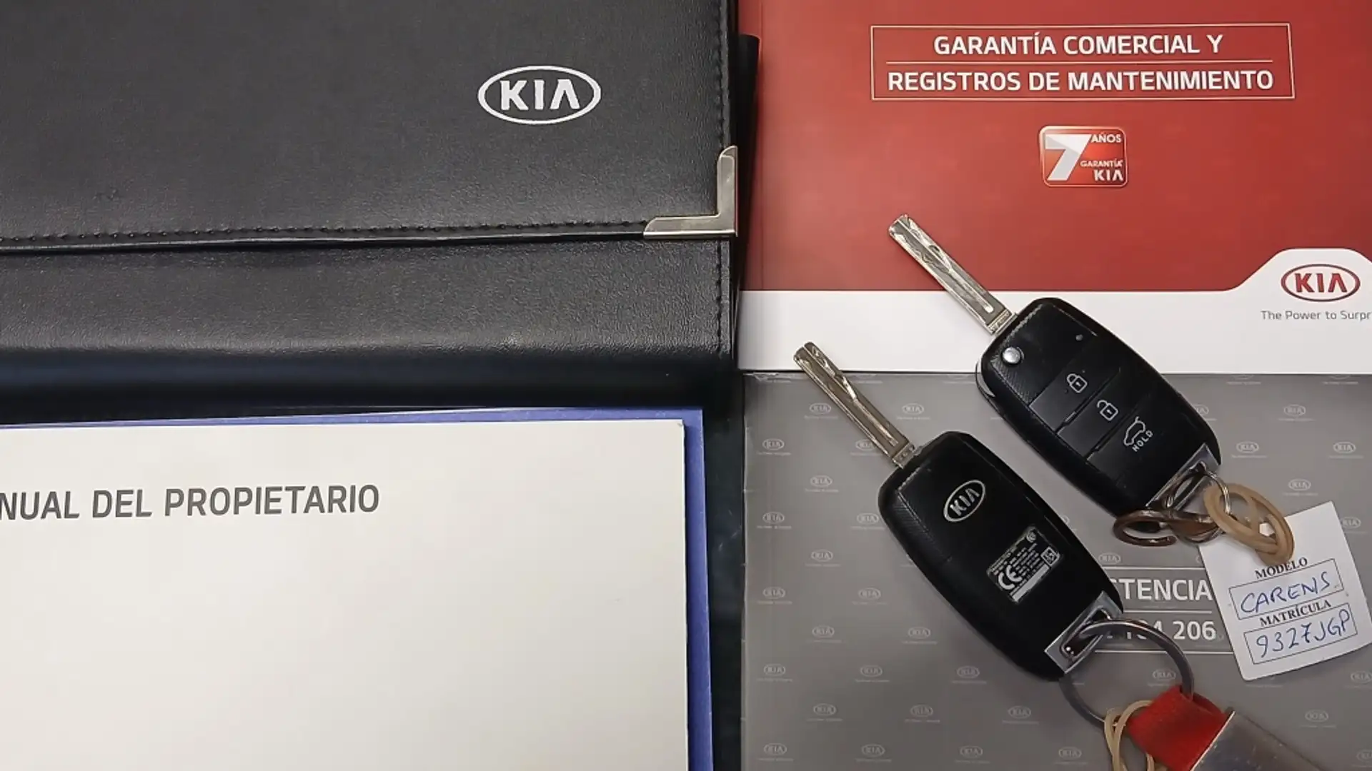 Kia Carens 1.7CRDi Drive 115 Blanco - 2