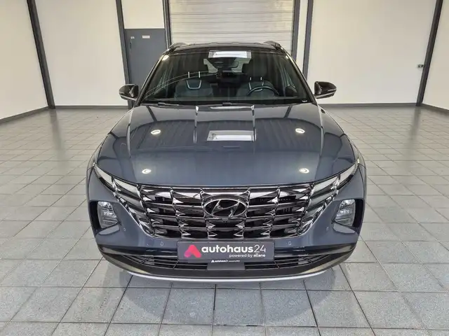 Hyundai Tucson view 2