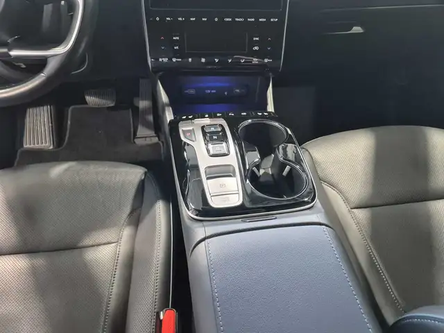 Hyundai Tucson view 12