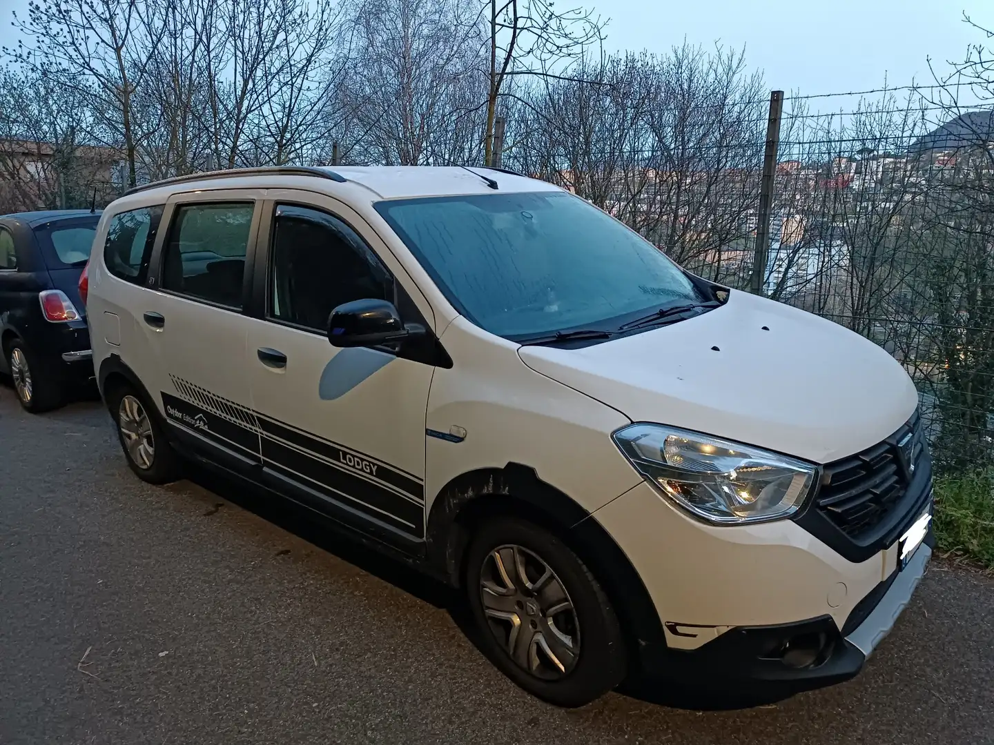 Dacia Lodgy 1.5 blue dci Comfort s&s 95cv my19 - 1