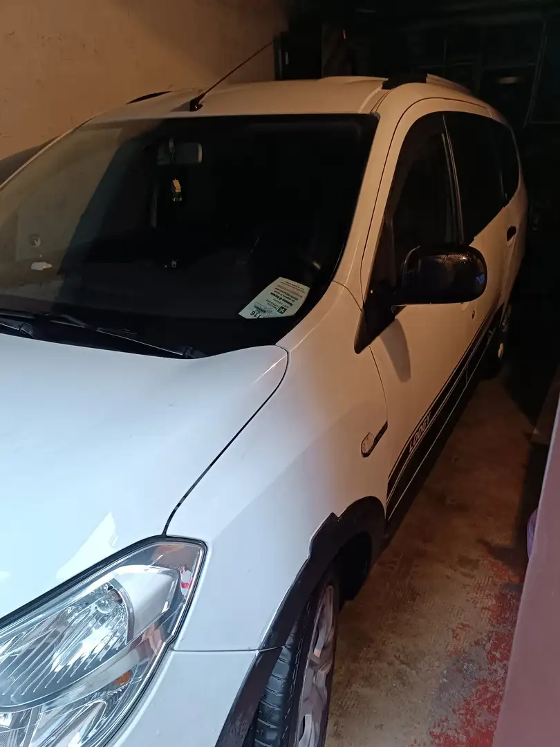Dacia Lodgy 1.5 blue dci Comfort s&s 95cv my19 - 2
