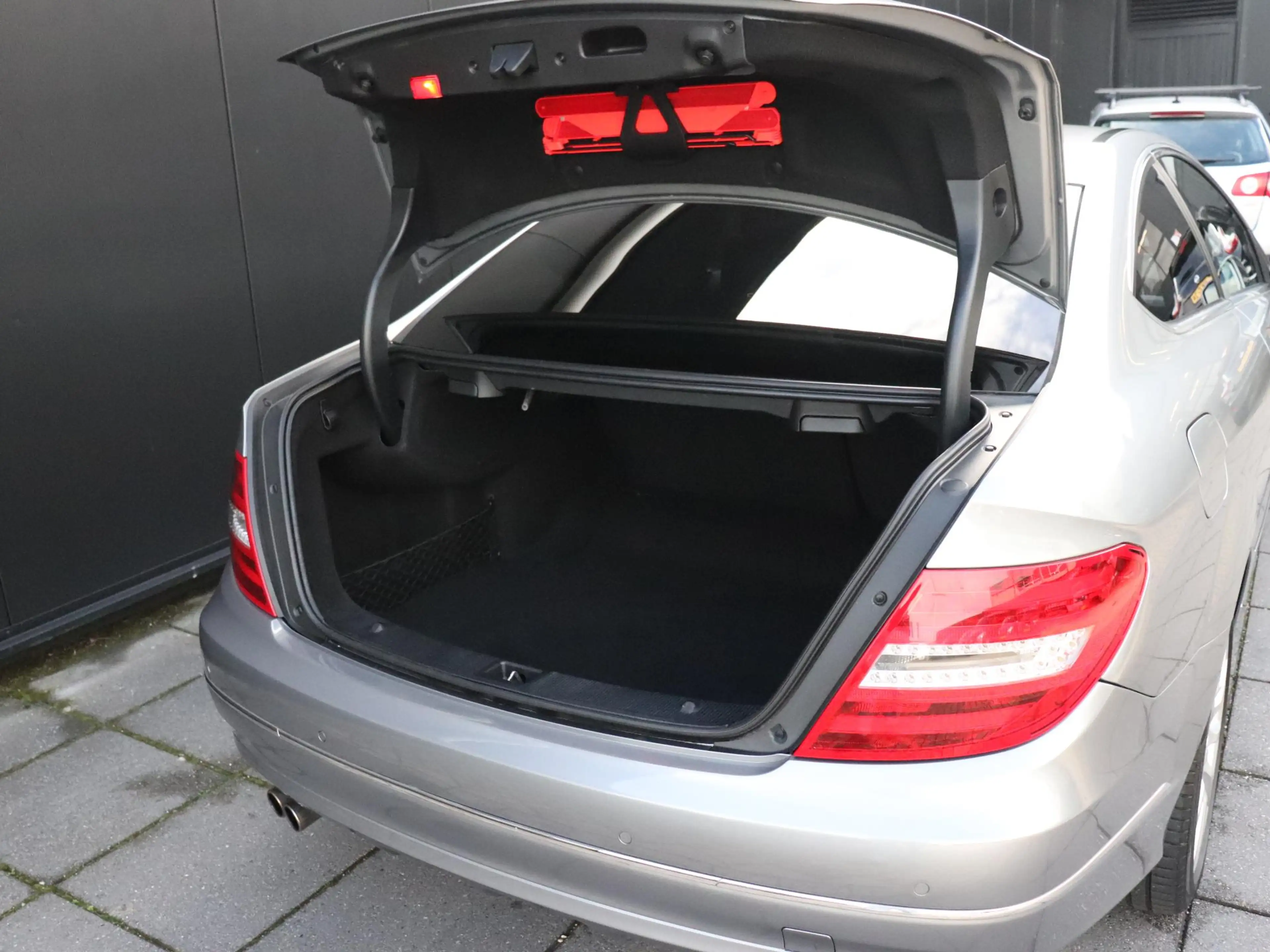 Mercedes-Benz C 180 Coupé | HALF LEDER | PDC | STOELVERW. | CRUISE | — photo 13