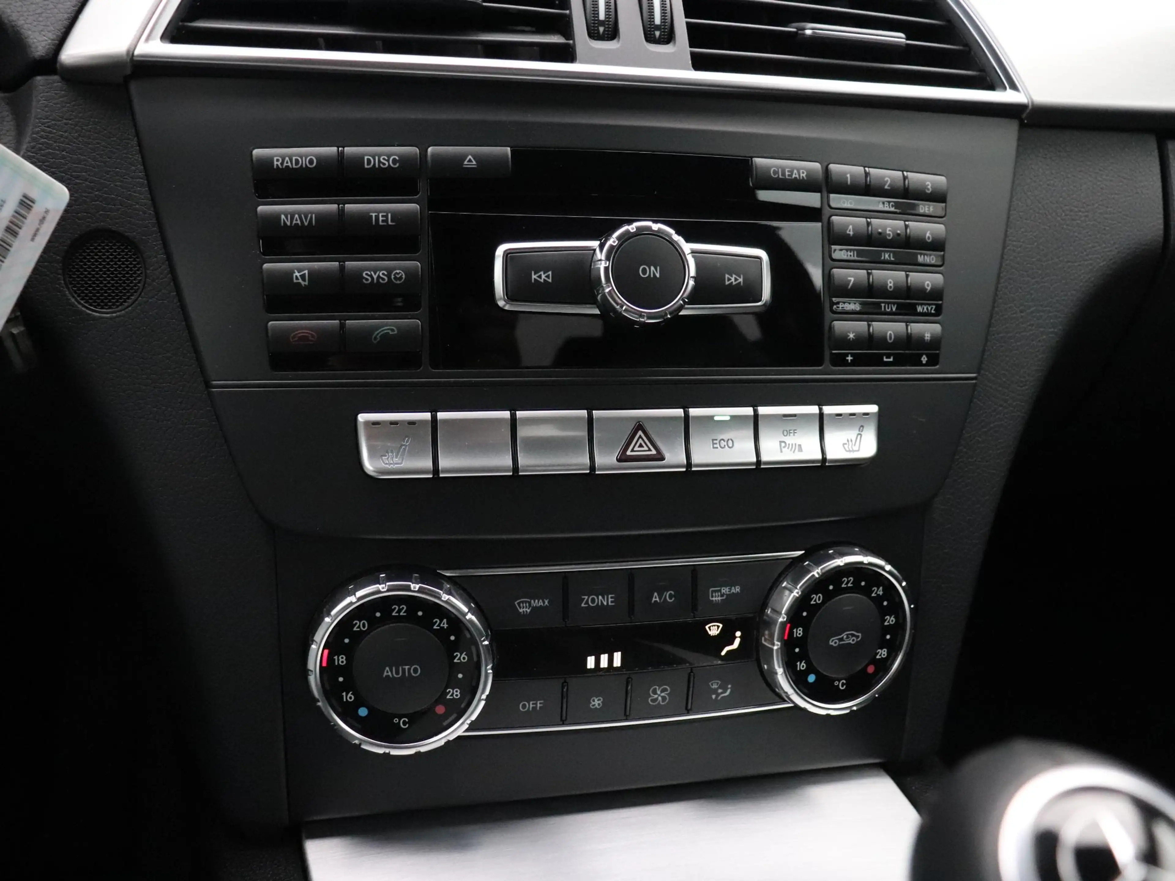 Mercedes-Benz C 180 Coupé | HALF LEDER | PDC | STOELVERW. | CRUISE | — photo 19
