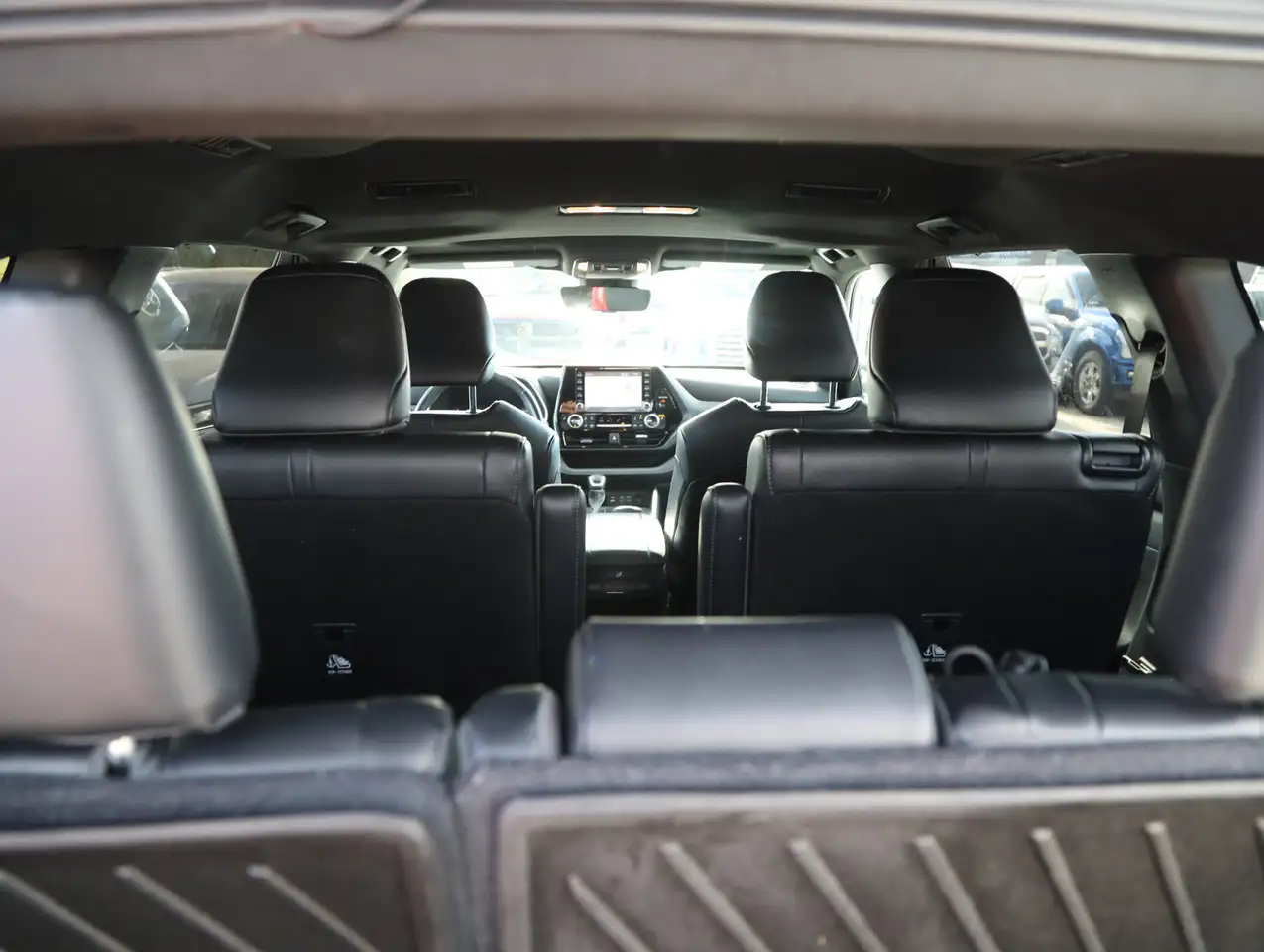 Toyota Highlander снимка Toyota Highlander
