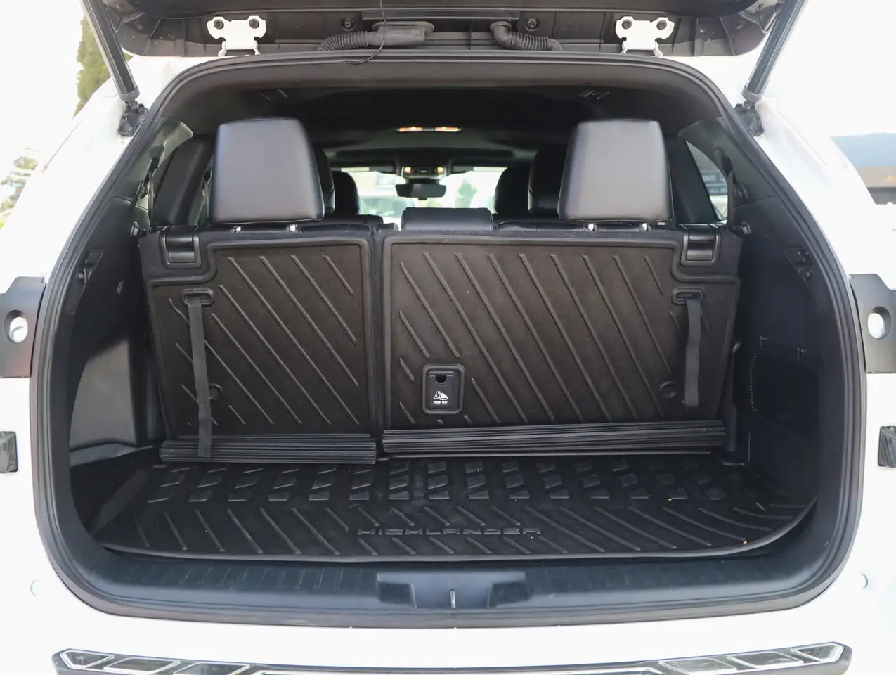 Toyota Highlander снимка Toyota Highlander