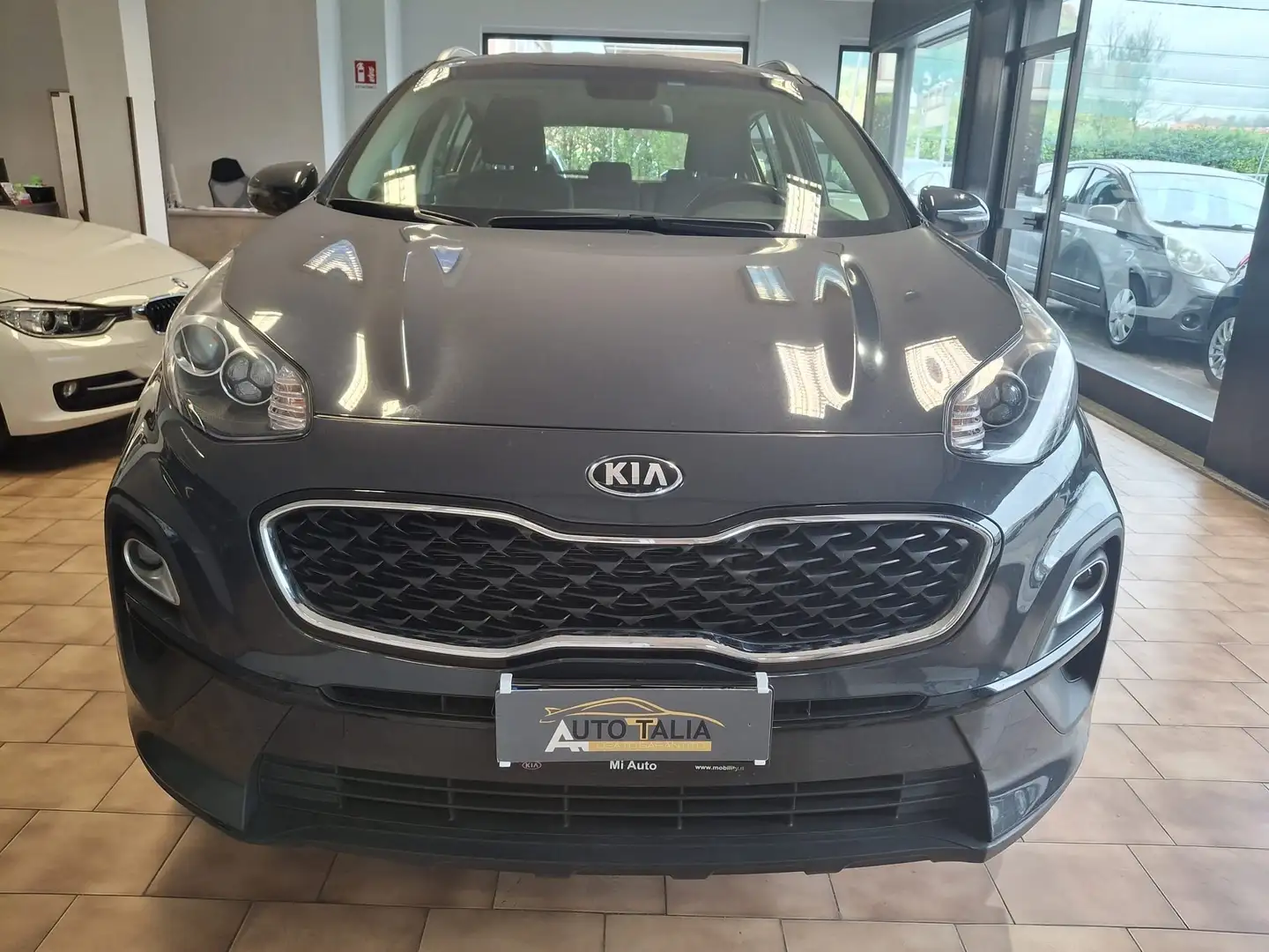 Kia Sportage 1.6 crdi mhev 2wd 136cv*TAGLIANDI CERTIFICATI Gris - 2
