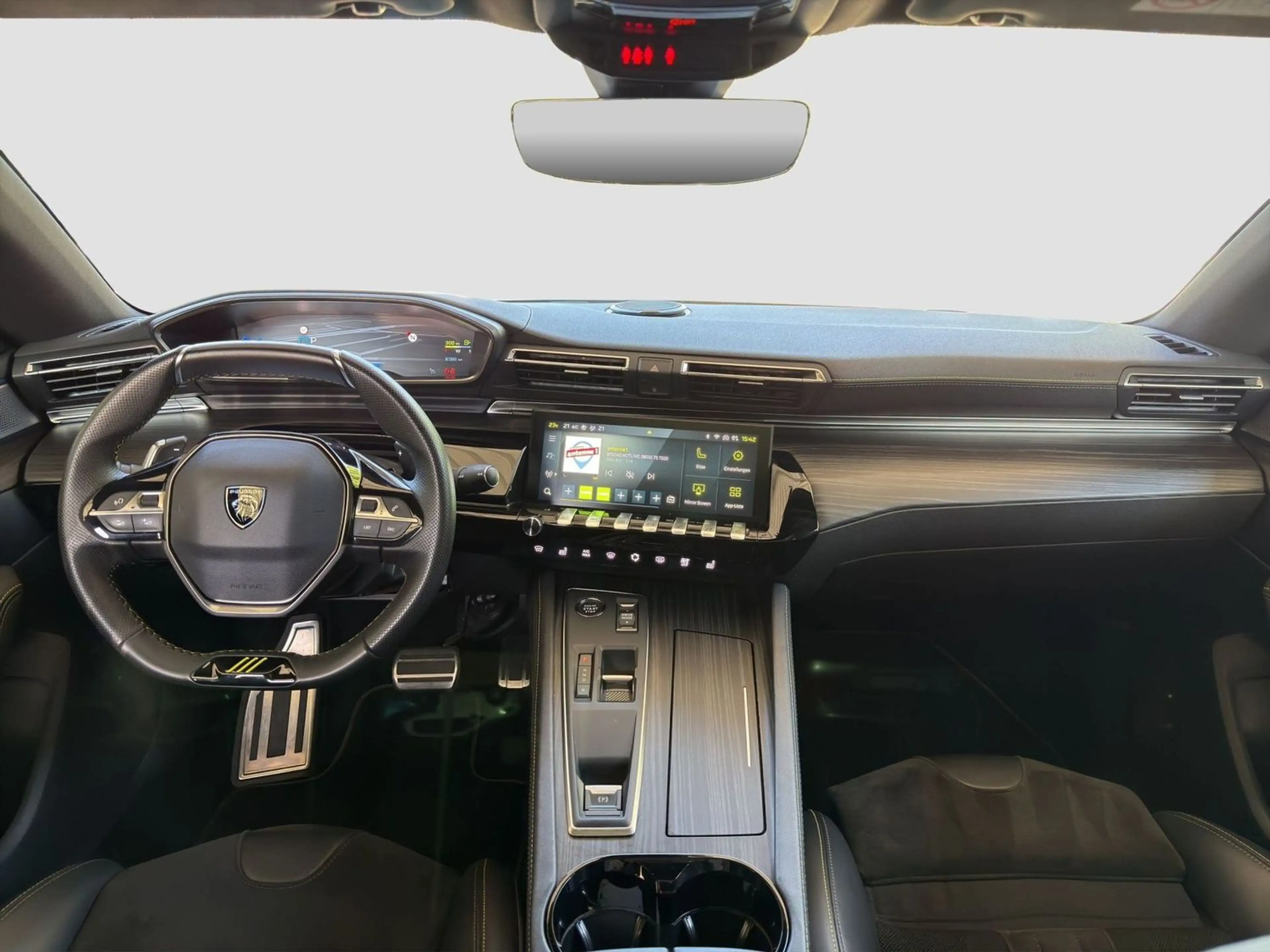 Peugeot 508 Hybrid4 360 PSE Navi ACC LED-Matrix Glasdach — photo 12
