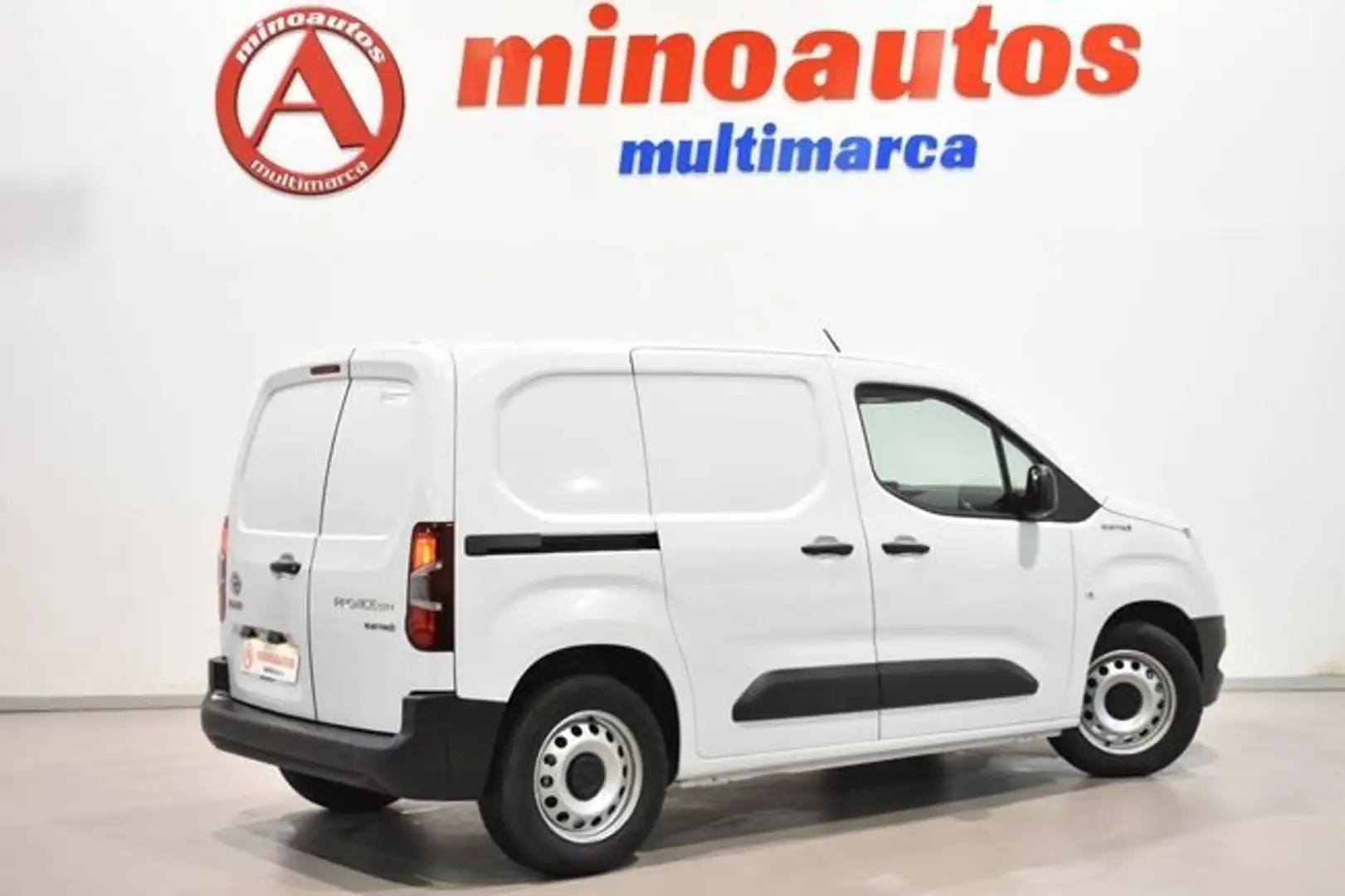 Toyota Proace CITY FURGÓN ELÉCTRICO 100% 50 KWH 136 CV Blanco - 2