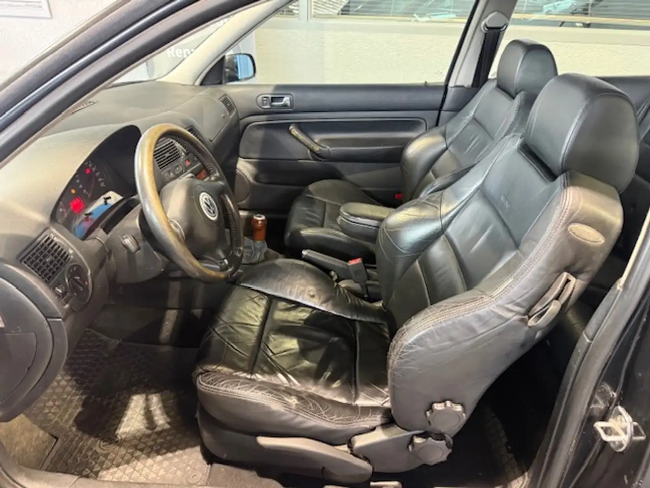 Volkswagen Golf 2.8 V6 Leder|Clima|NW APK, foto 3