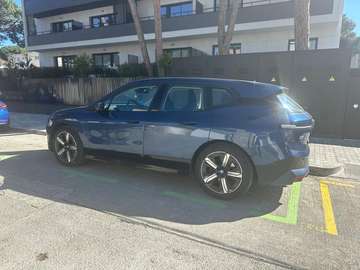xDrive40