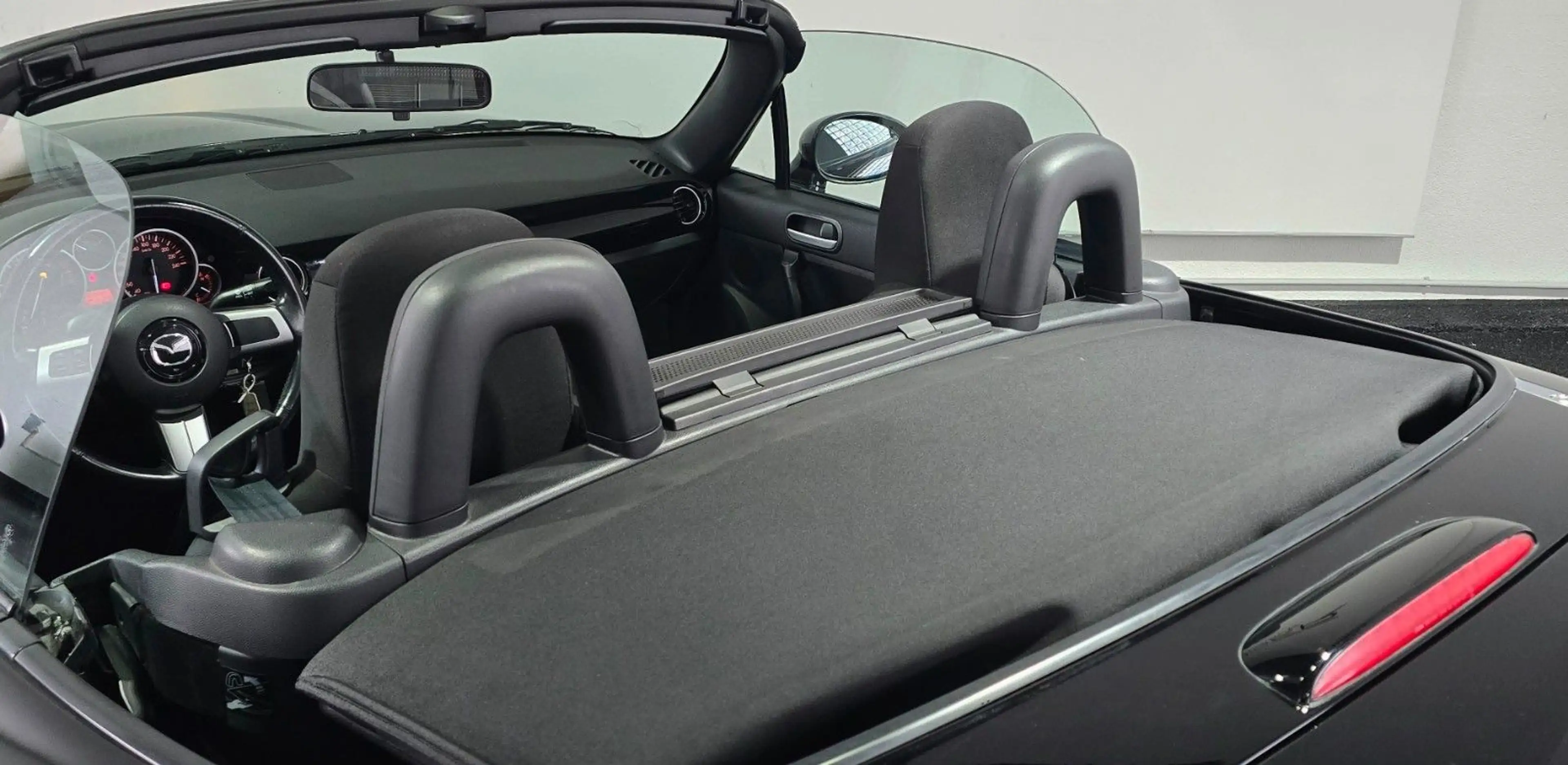 Mazda MX-5 1.8 Emotion*KAMERA*ANDROID AUTO*NAVI*2.HAND — photo 15