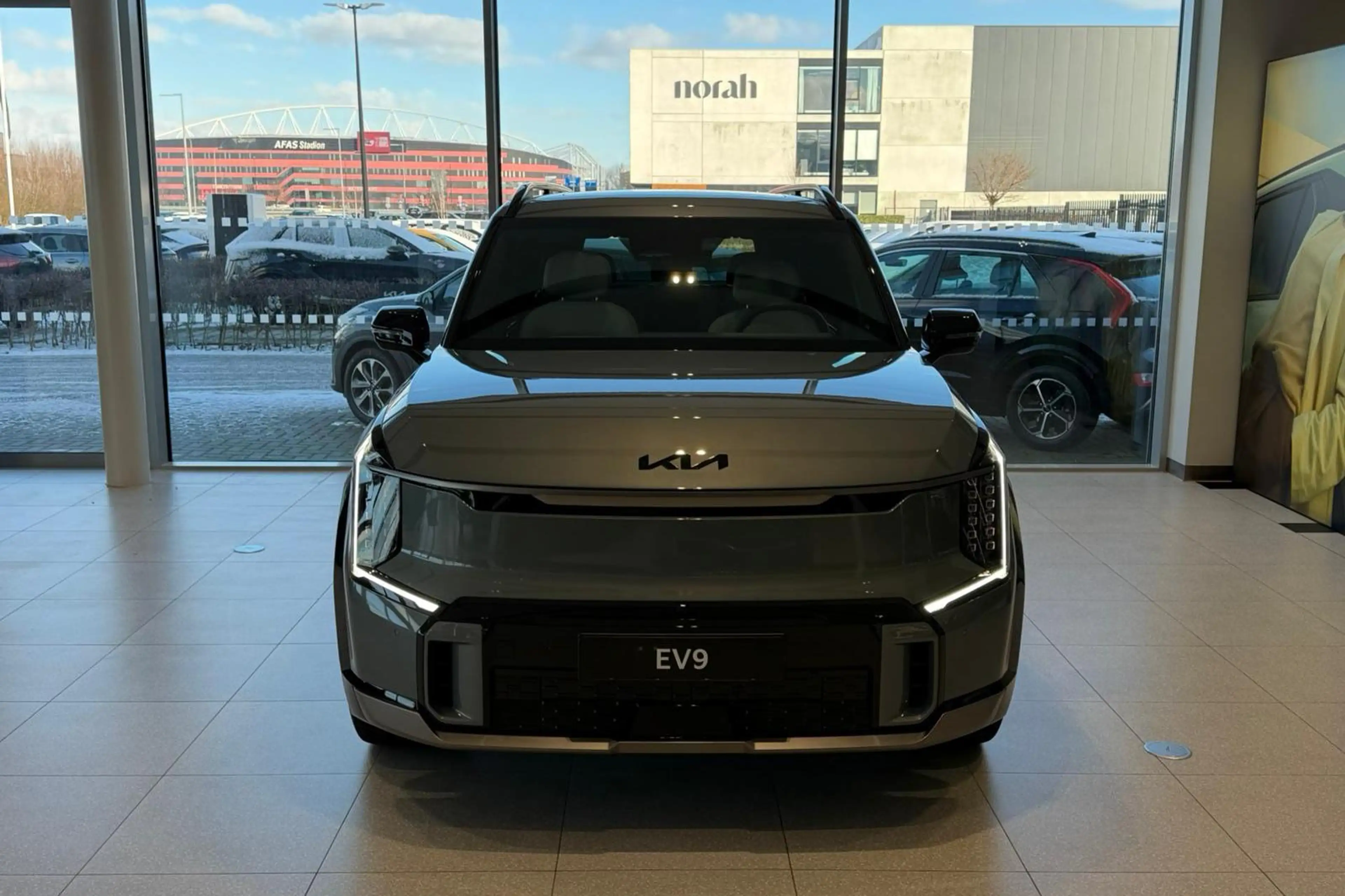 Kia EV9 GT-Line AWD 99.8 kWh | Alleen beschikbaar voor pro — photo 3