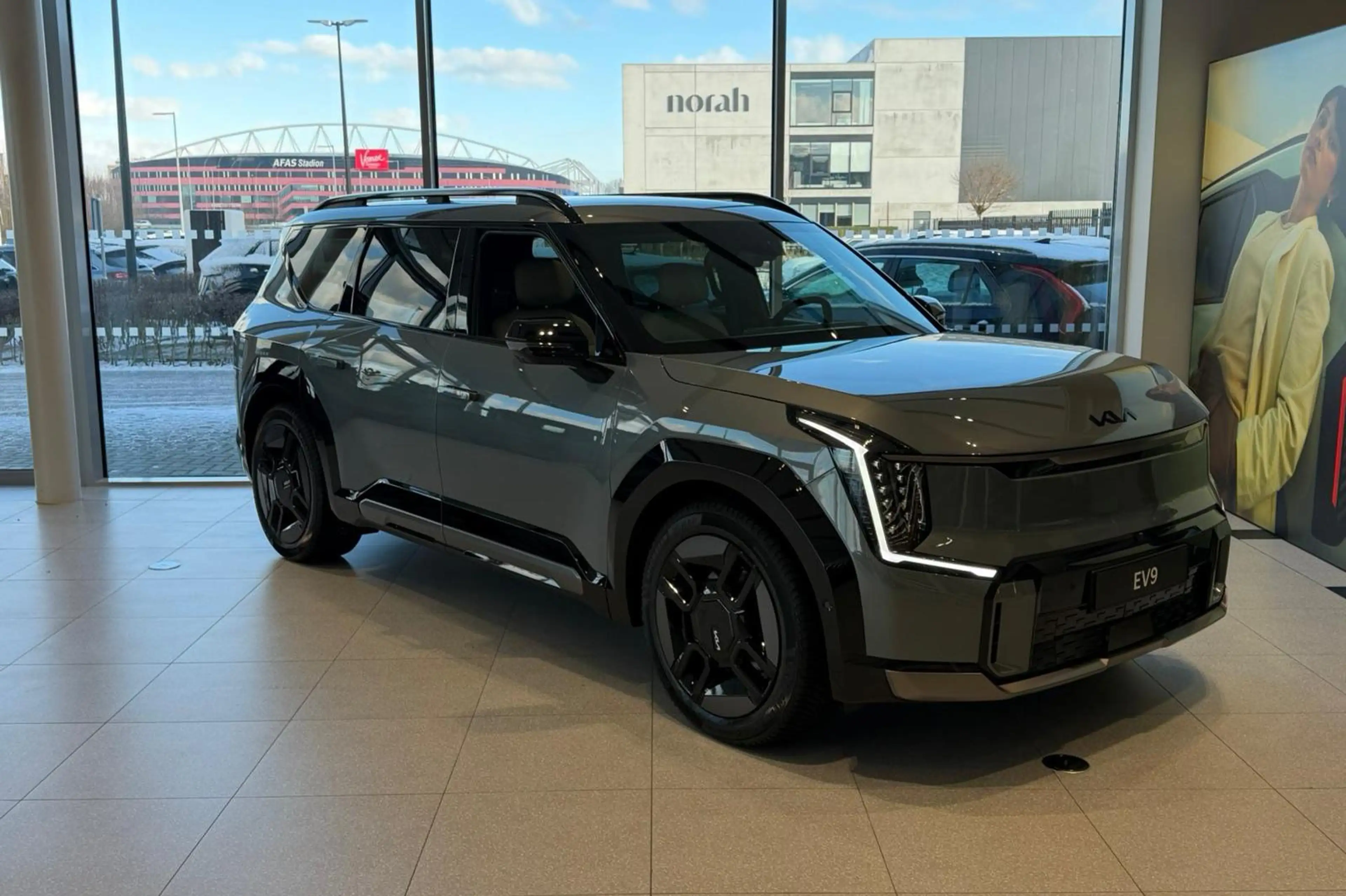 Kia EV9 GT-Line AWD 99.8 kWh | Alleen beschikbaar voor pro — photo 4