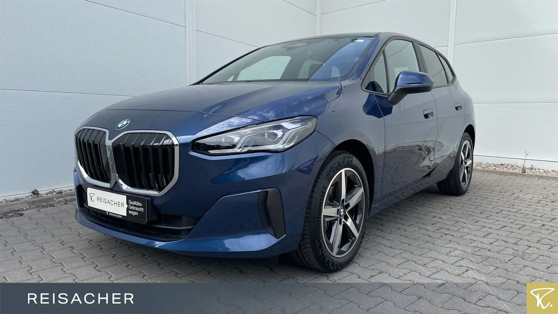 BMW 216 i A Active Tourer adLED,RFK,Keyless,SHZ,DAB Blau - 1