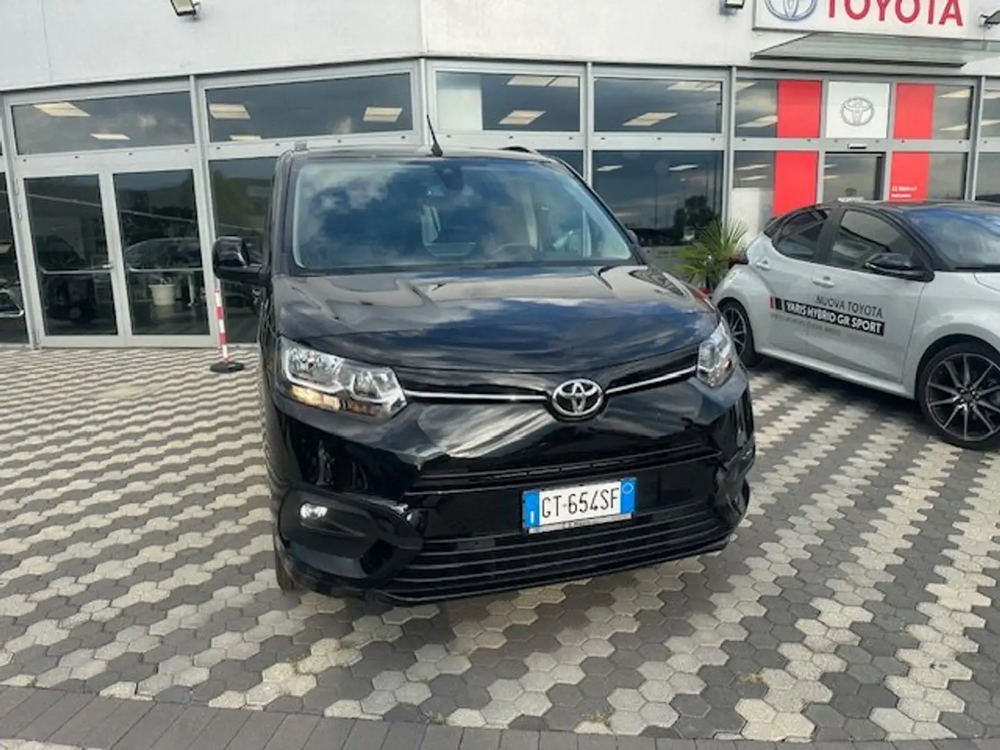 Toyota Proace City City Verso Luxury 1.5L Diesel Noir - 1