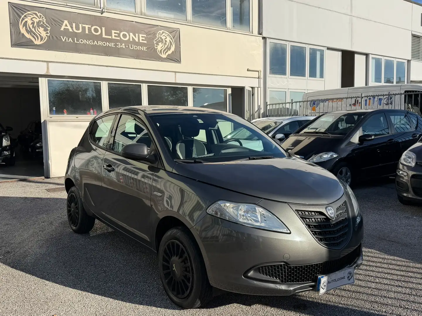 Lancia Ypsilon 0.9 t.air Gold s&s 85cv E6 - 1