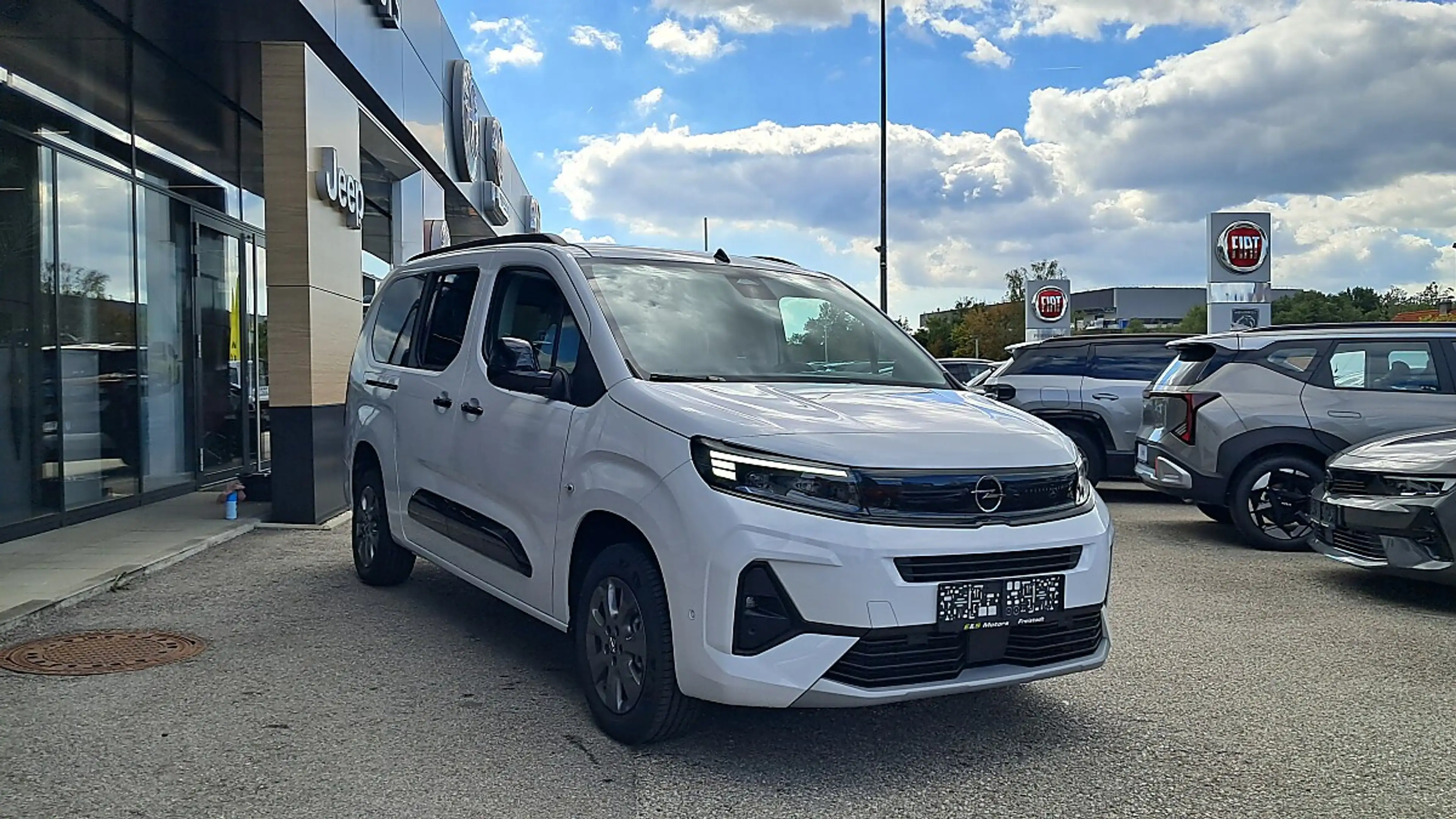Opel Combo 1.5 Diesel XL GS Aut. — photo 9