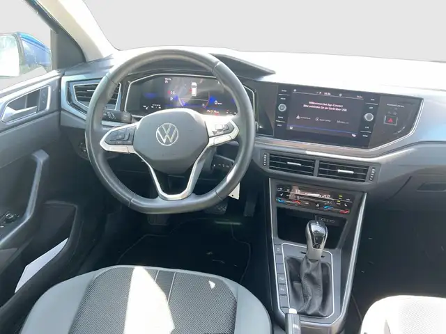 Volkswagen Polo view 11