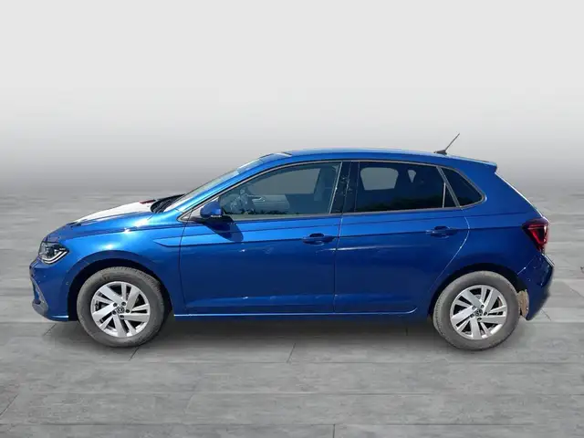 Volkswagen Polo view 2