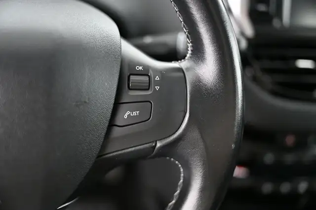 Peugeot 2008 view 25