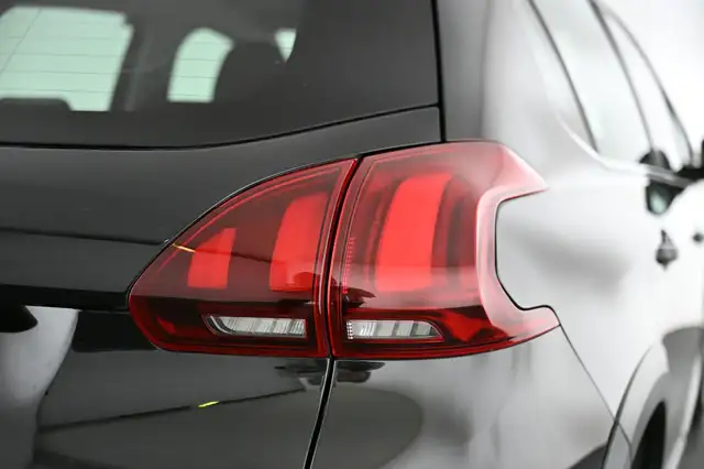 Peugeot 2008 view 14