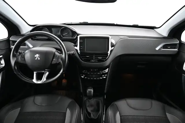 Peugeot 2008 view 17