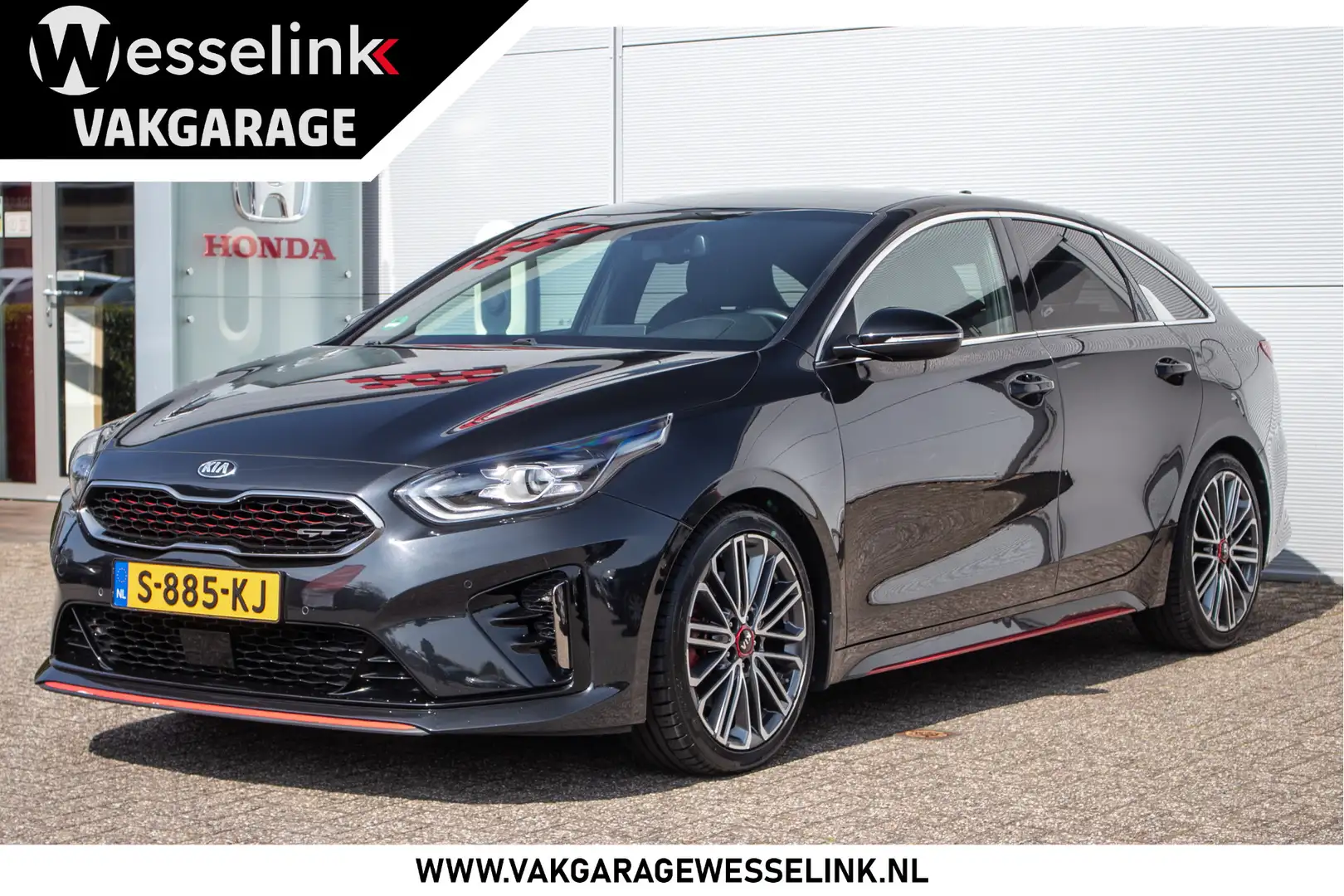 Kia ProCeed / pro_cee'd 1.6 T-GDI 204PK GT Aut. All-in rijklaarprijs | Nav Zwart - 1