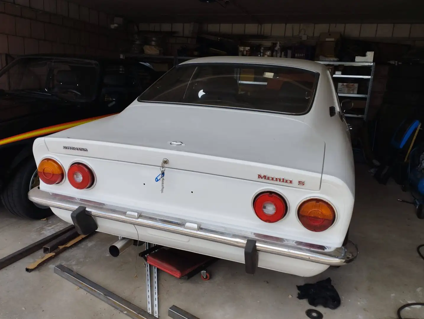 Opel Manta A-L Weiß - 2