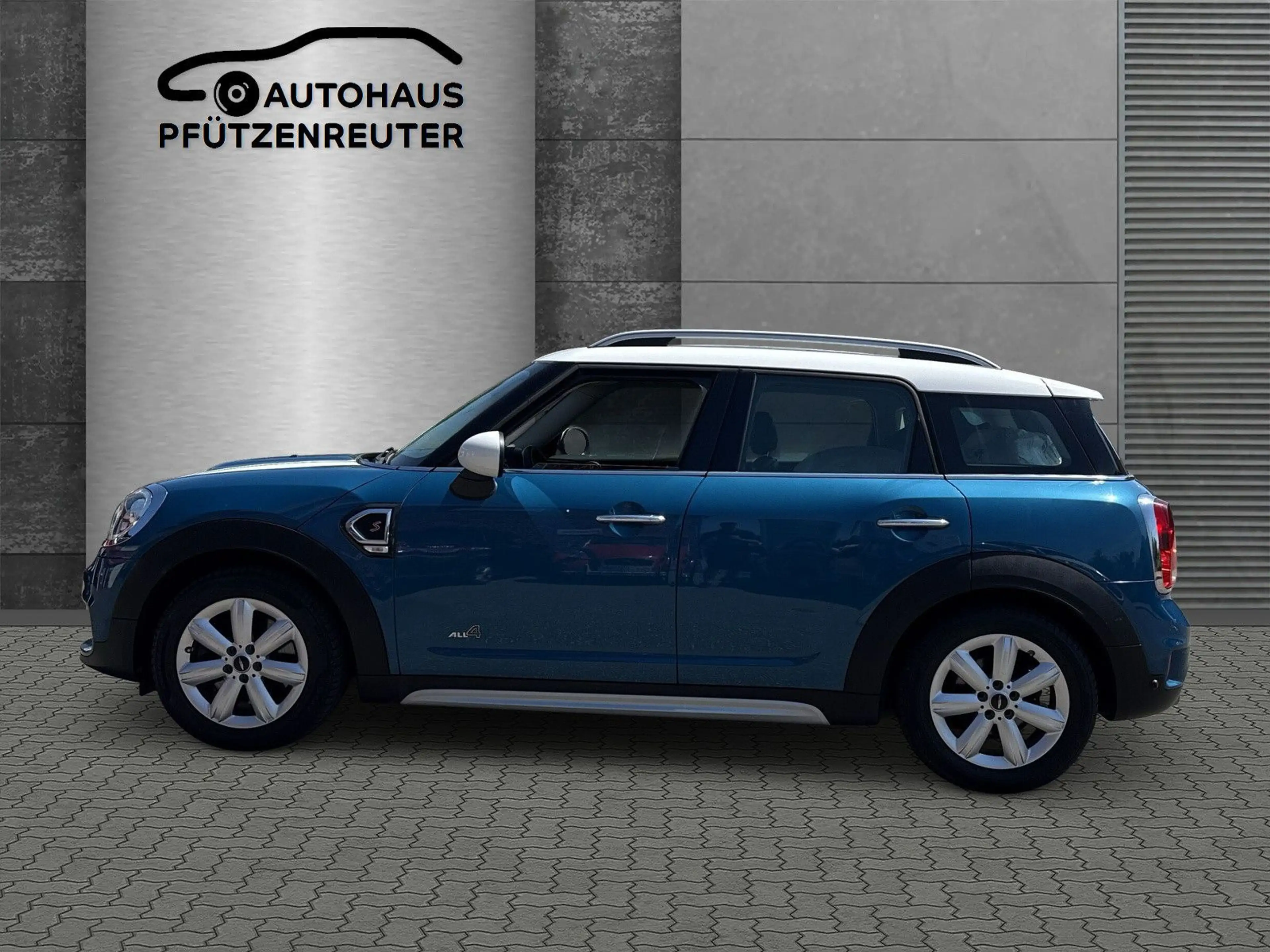 MINI Cooper SD Countryman Cooper SD All4 — photo 9