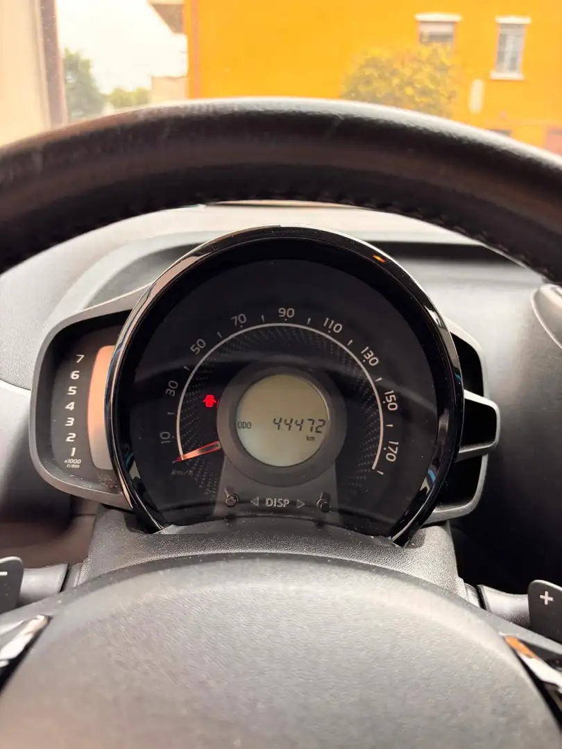 Toyota Aygo 5p 1.0 x-cool m-mt my15 - 1