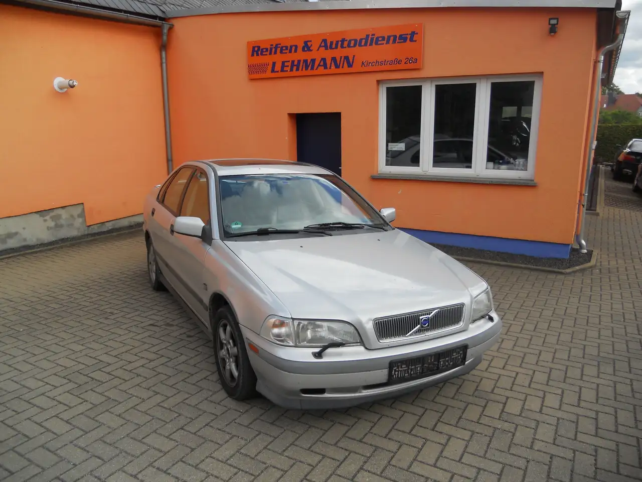 Volvo S40