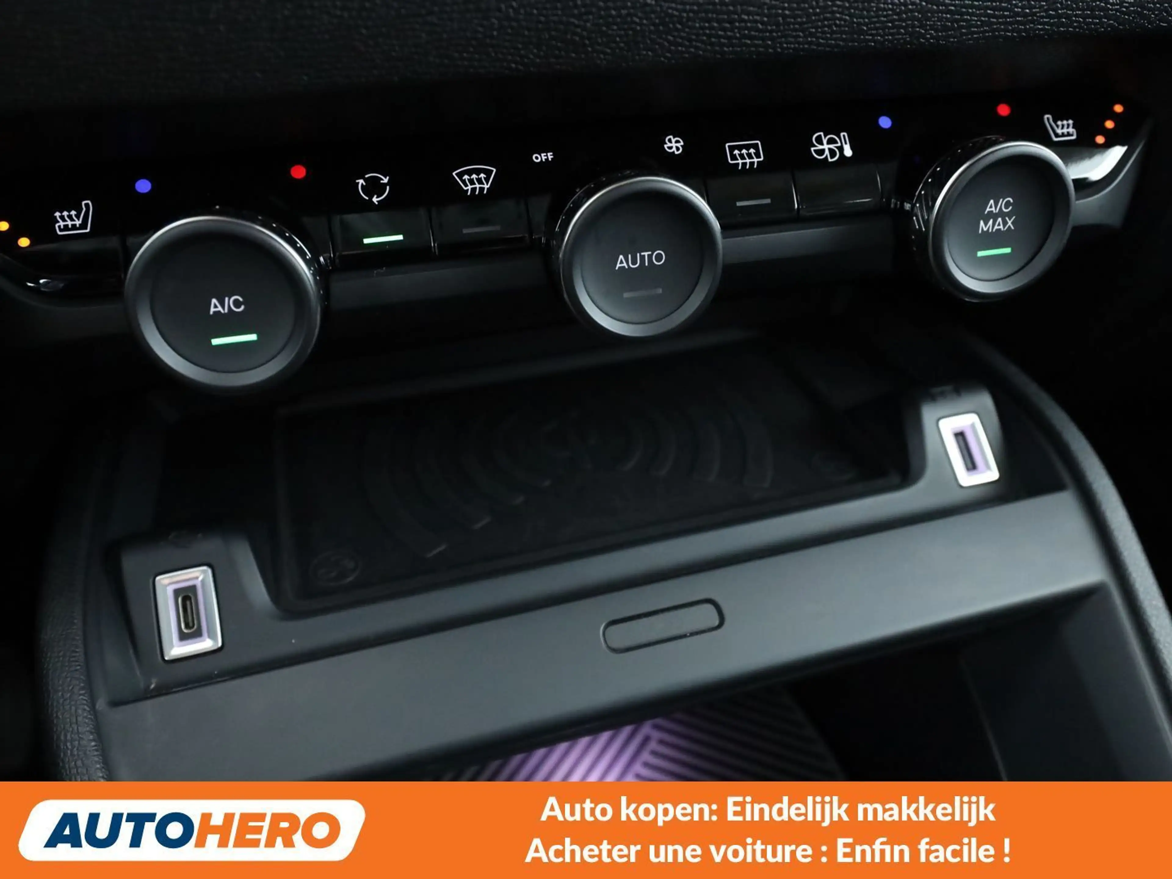 Citroen C4 1.2 PureTech Max — photo 13