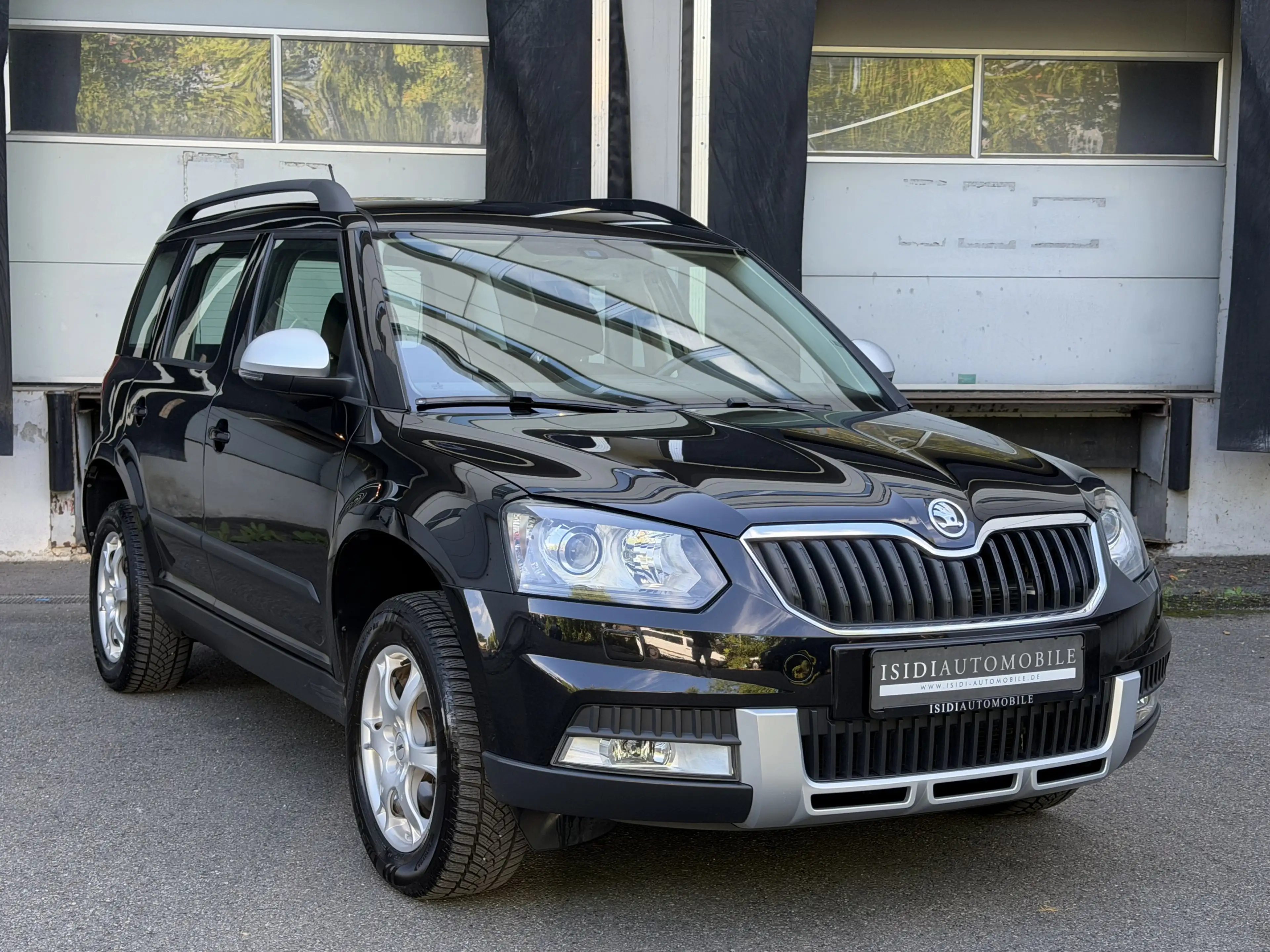 Skoda Yeti Elegance Outdoor 4x4 BI-Xenon Sitzheizung — photo 9