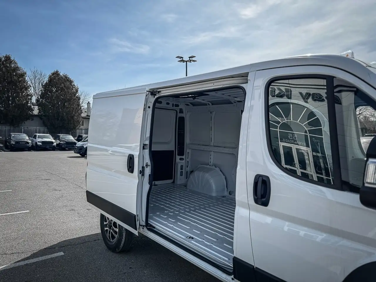 RAM ProMaster 1500 снимка RAM ProMaster 1500