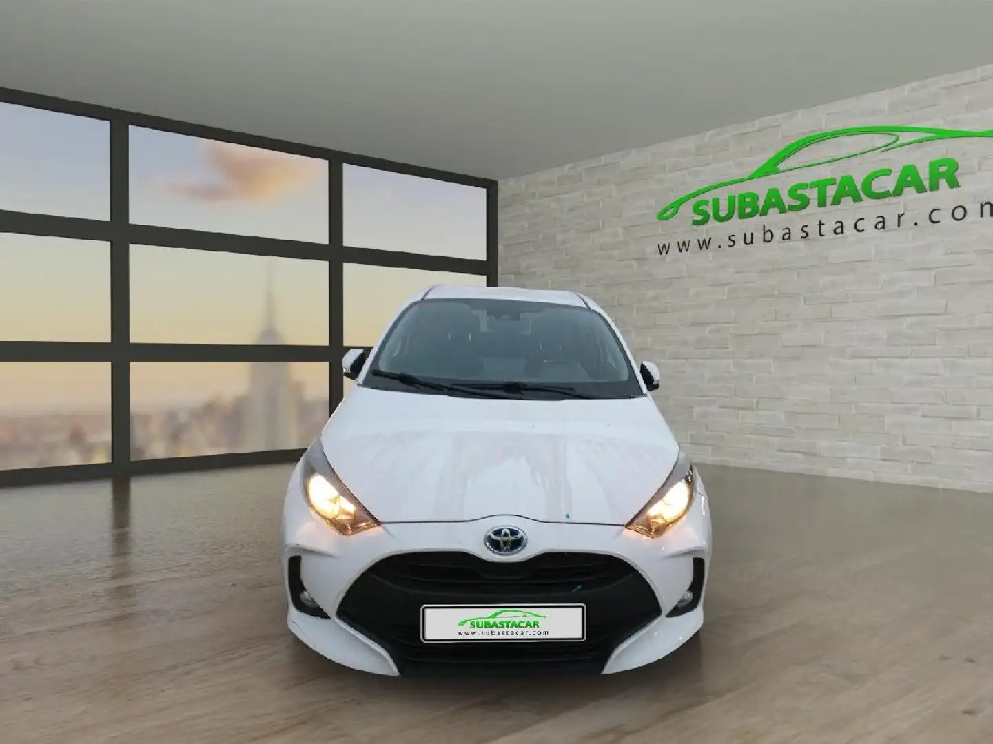 Toyota Yaris 120H 1.5 Active Tech Blanco - 1