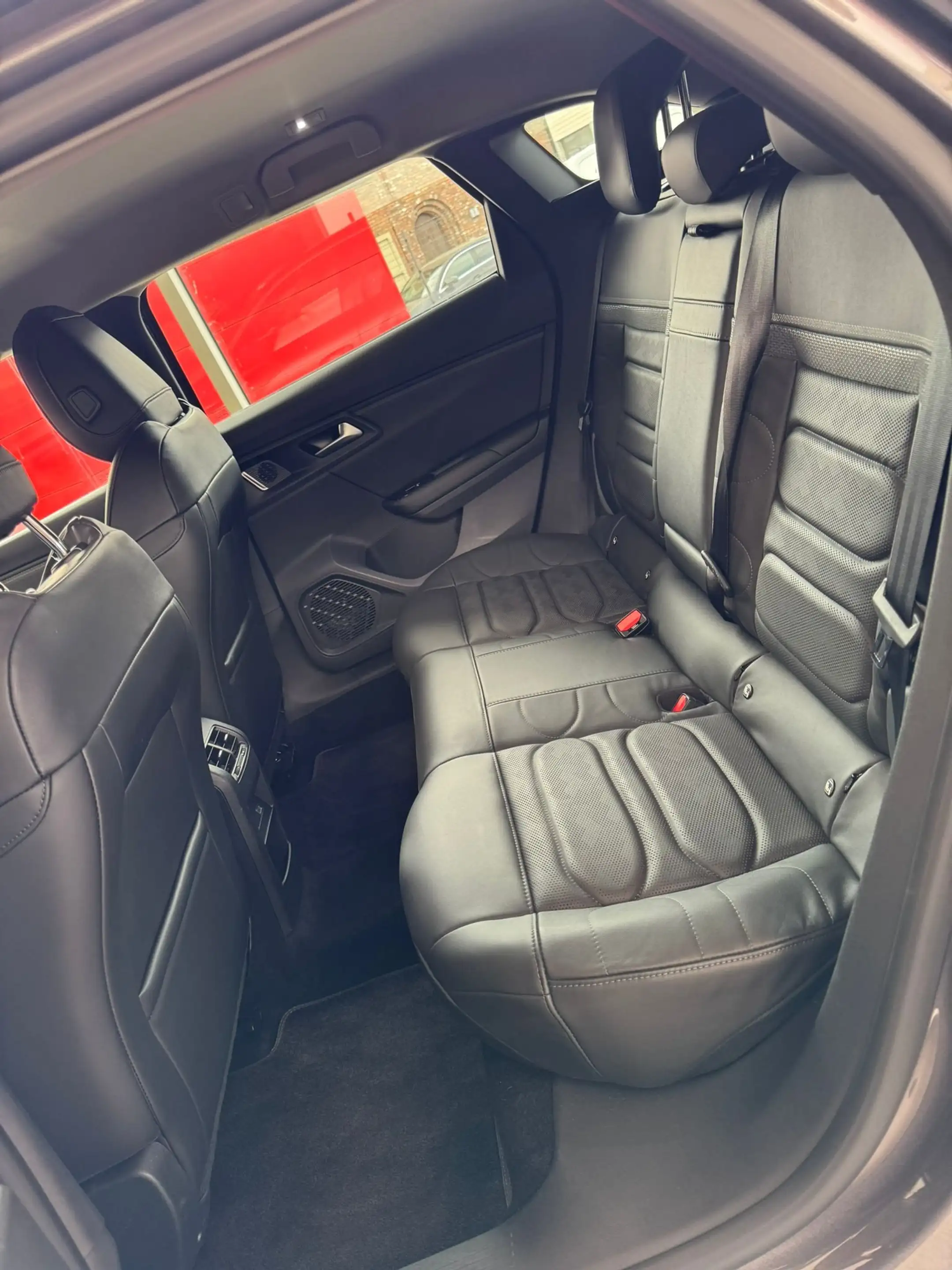 Citroen C5 X 1.6 Turbo PHEV Shine Pack 225pk full option — photo 15