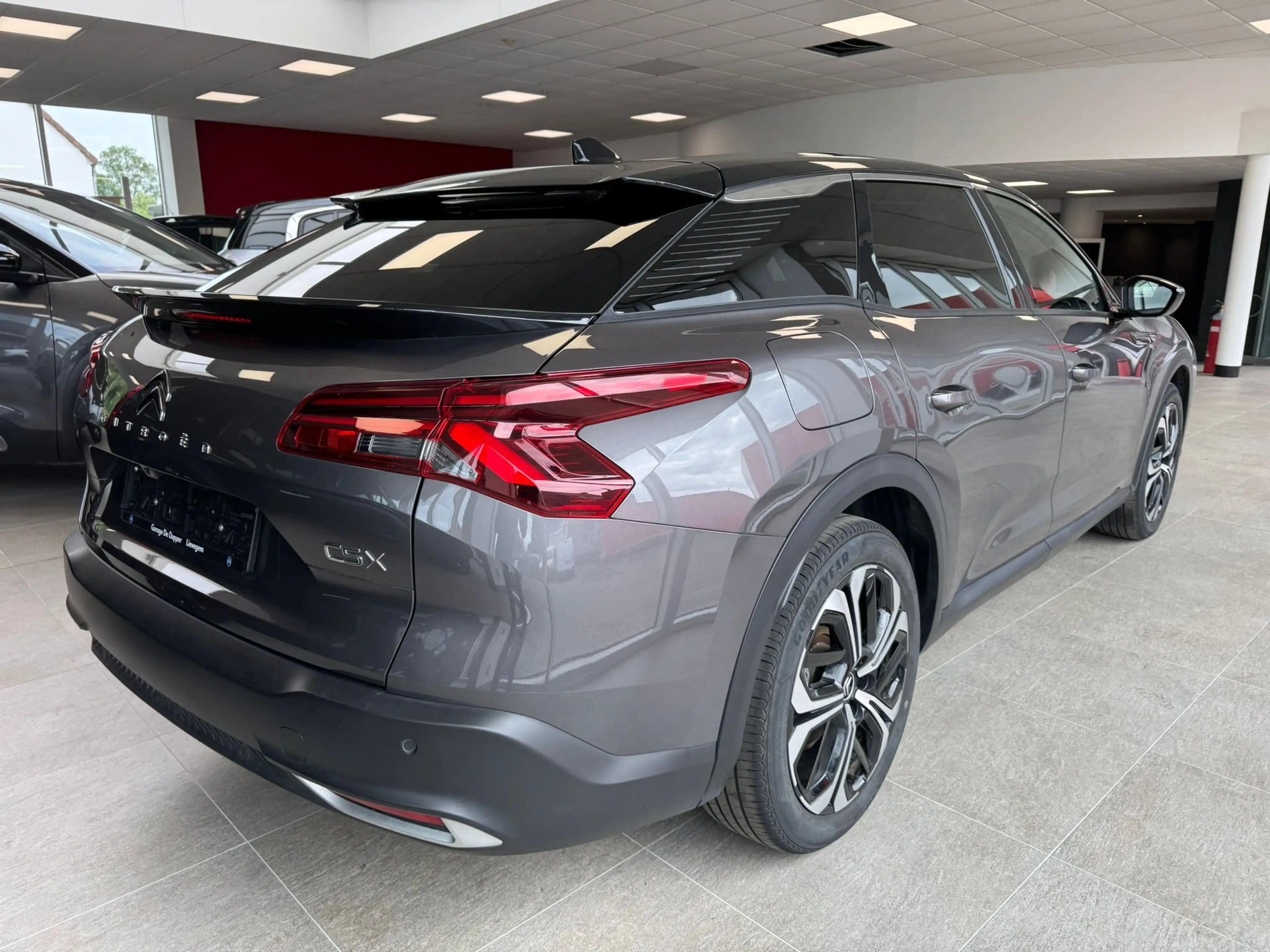 Citroen C5 X 1.6 Turbo PHEV Shine Pack 225pk full option — photo 7