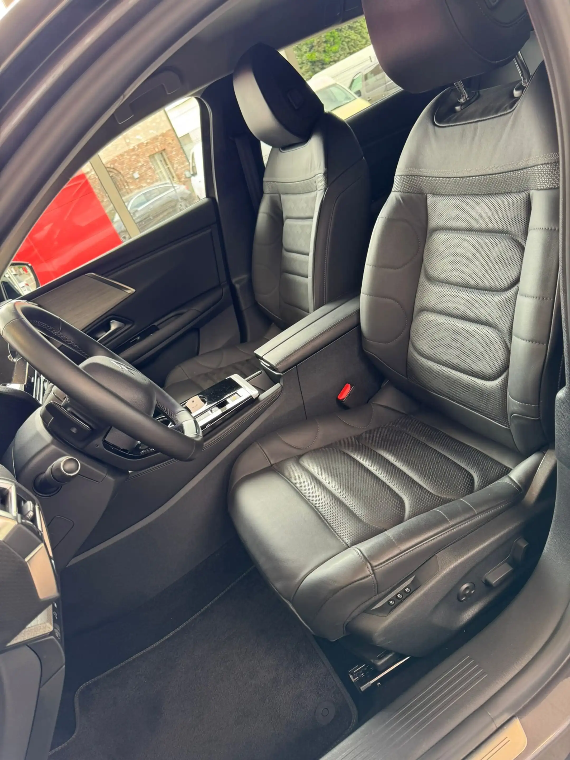 Citroen C5 X 1.6 Turbo PHEV Shine Pack 225pk full option — photo 12