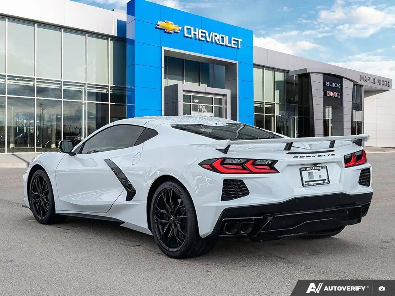 Chevrolet Corvette снимка Chevrolet Corvette