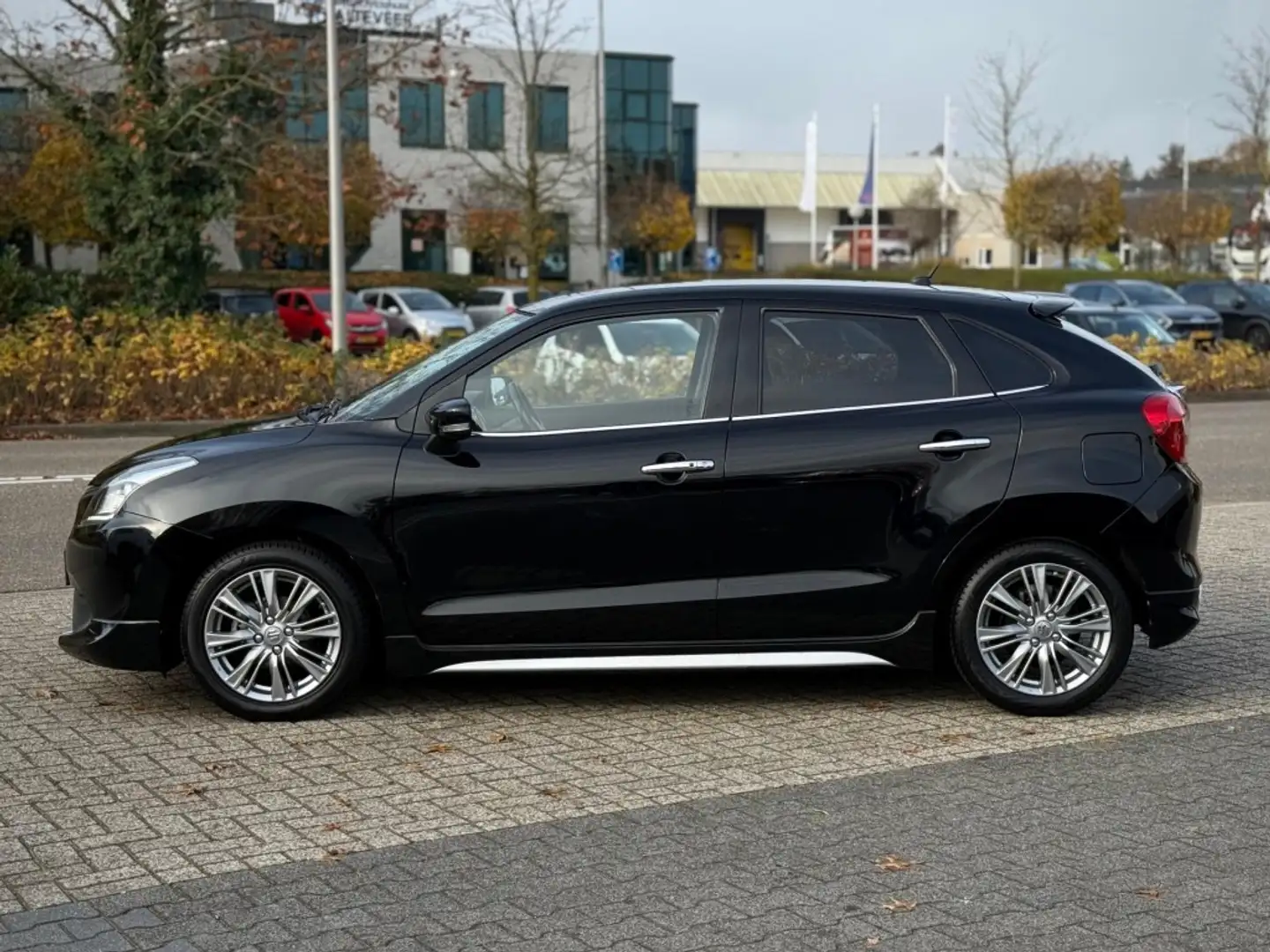 Suzuki Baleno 1.2 HIGH EXE SMART HYBRID AEROW PAKKETADDAPTIVE CR Noir - 2