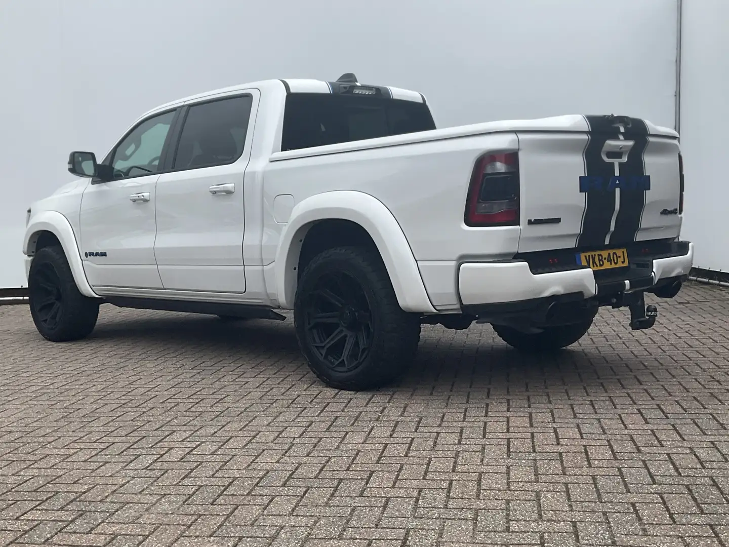 Dodge RAM 1500 5.7 V8 4x4 Crew Cab Laramie Pano Trekhaak Led Wit - 2