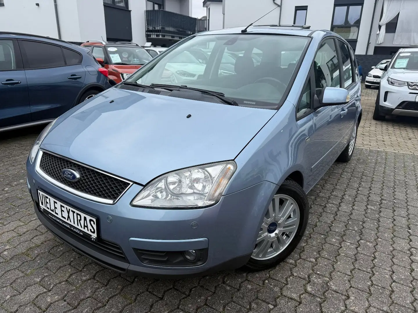 Ford Focus C-MAX 2.0 GHIA KLIMATRONIC GSD 2xPDC SHZ Bleu - 1