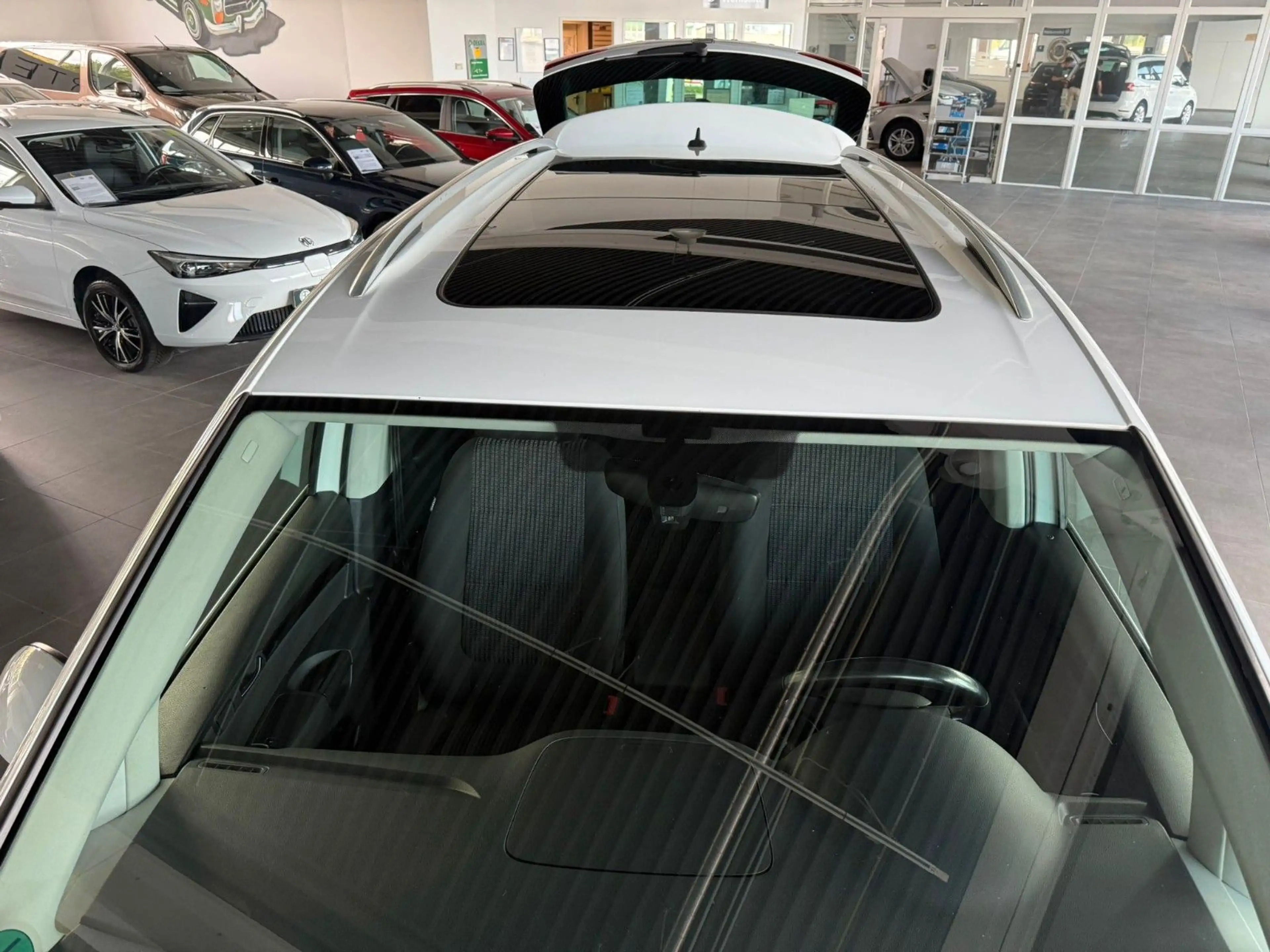 SEAT Alhambra Style*AHK.*Navi*Xenon*Panorama Dach — photo 9