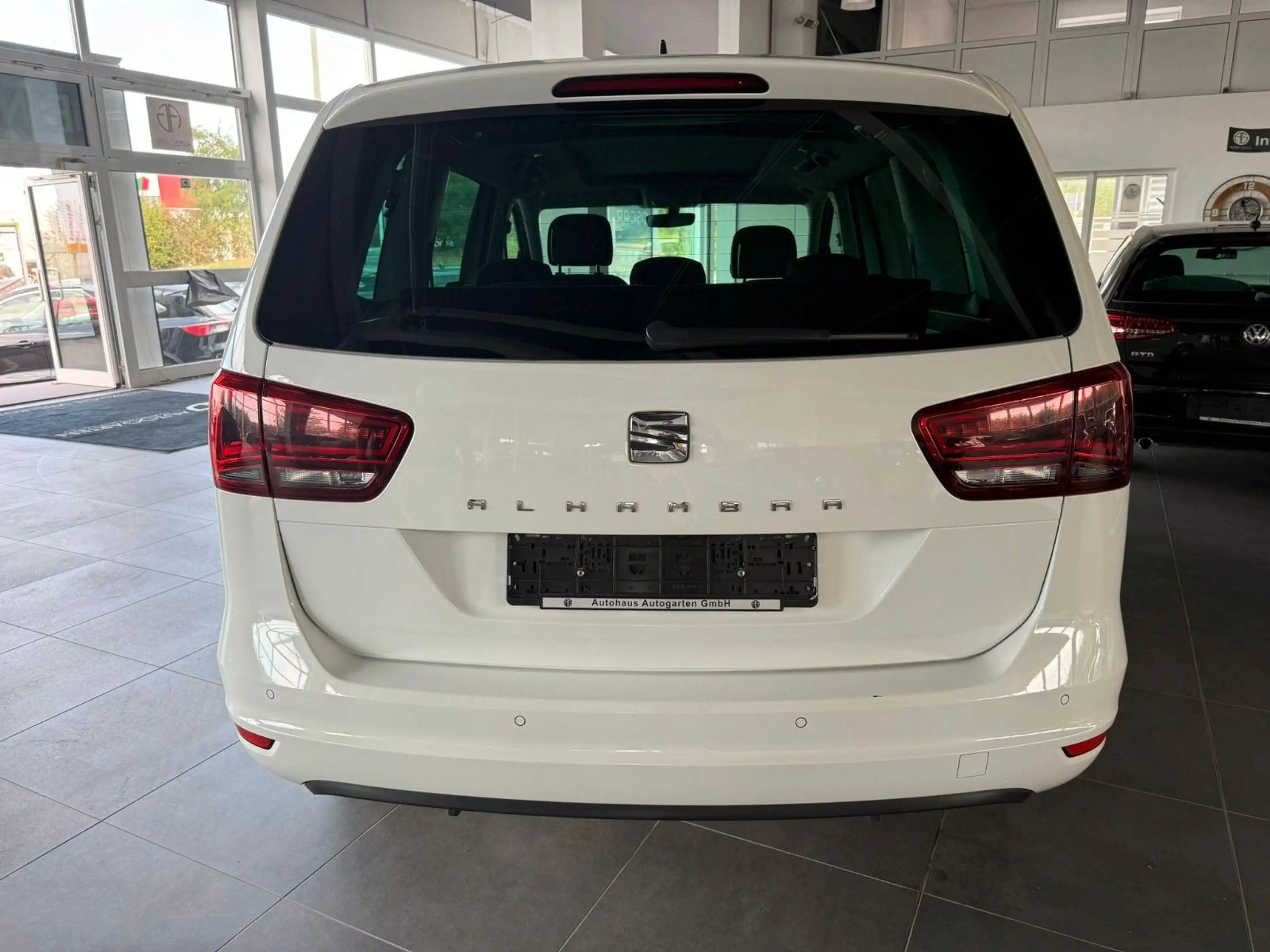 SEAT Alhambra Style*AHK.*Navi*Xenon*Panorama Dach — photo 5