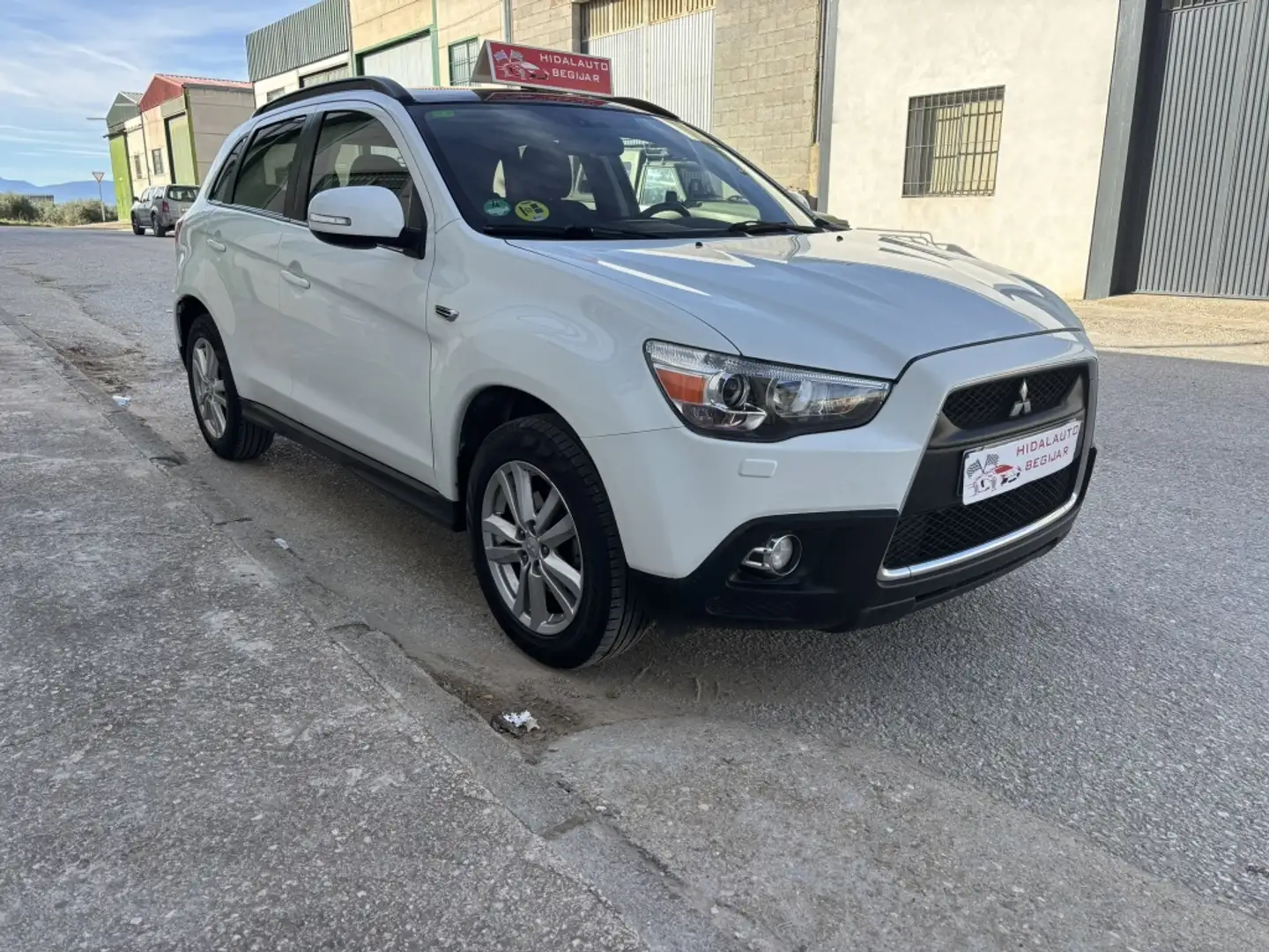 Mitsubishi ASX 200DI-D Motion 4WD Blanc - 1