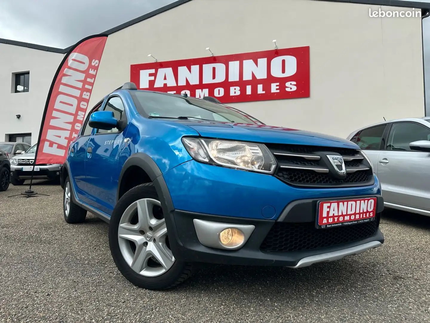 Dacia Sandero 1.5 Dci 90Ch Stepway Prestige Bleu - 1