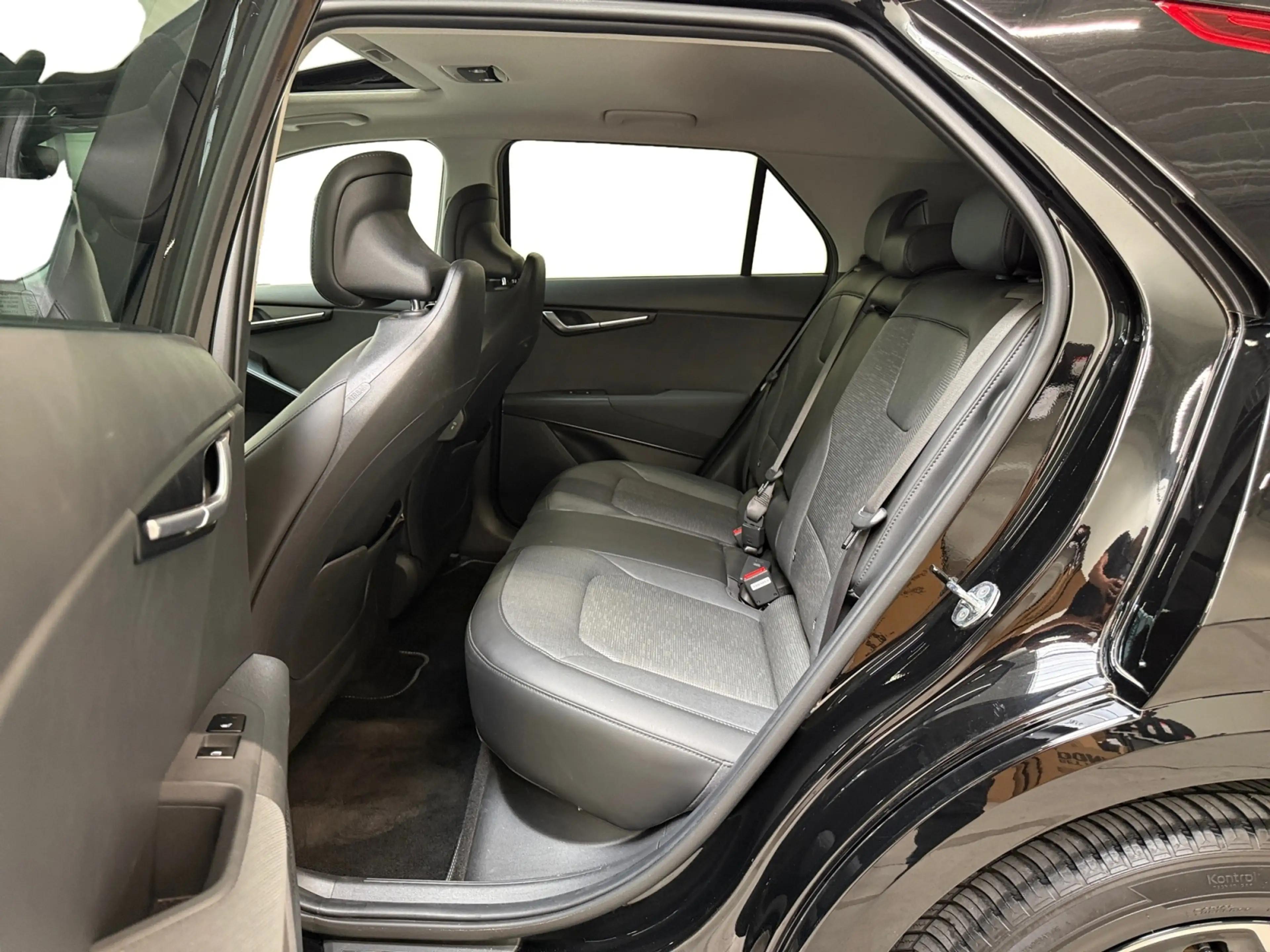 Kia e-Niro EV ExecutiveLine 64.8 kWh I Panoramadak I Elek. Ac — photo 13