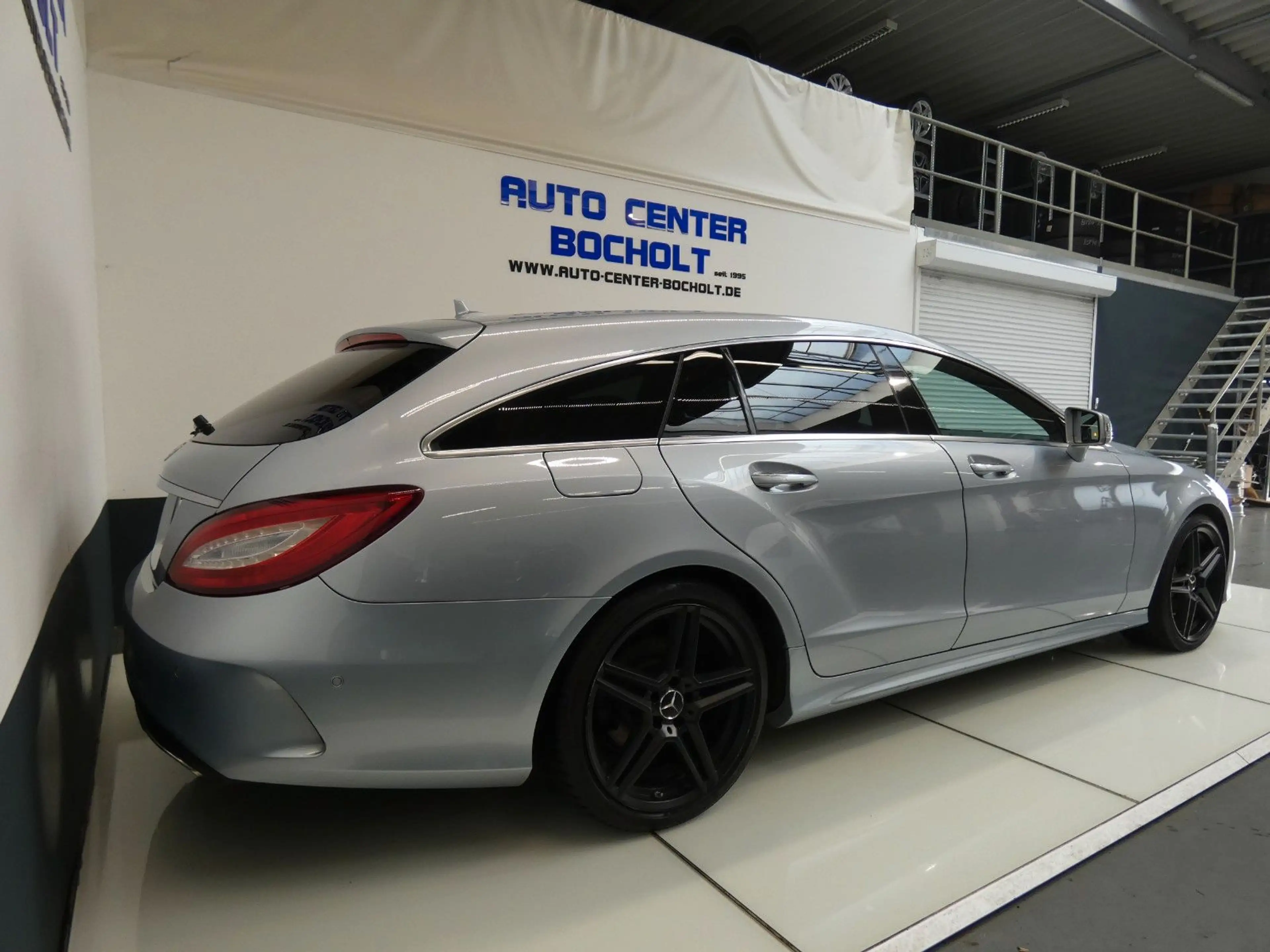 Mercedes-Benz CLS 350 *Sport-Paket AMG-Line — photo 10