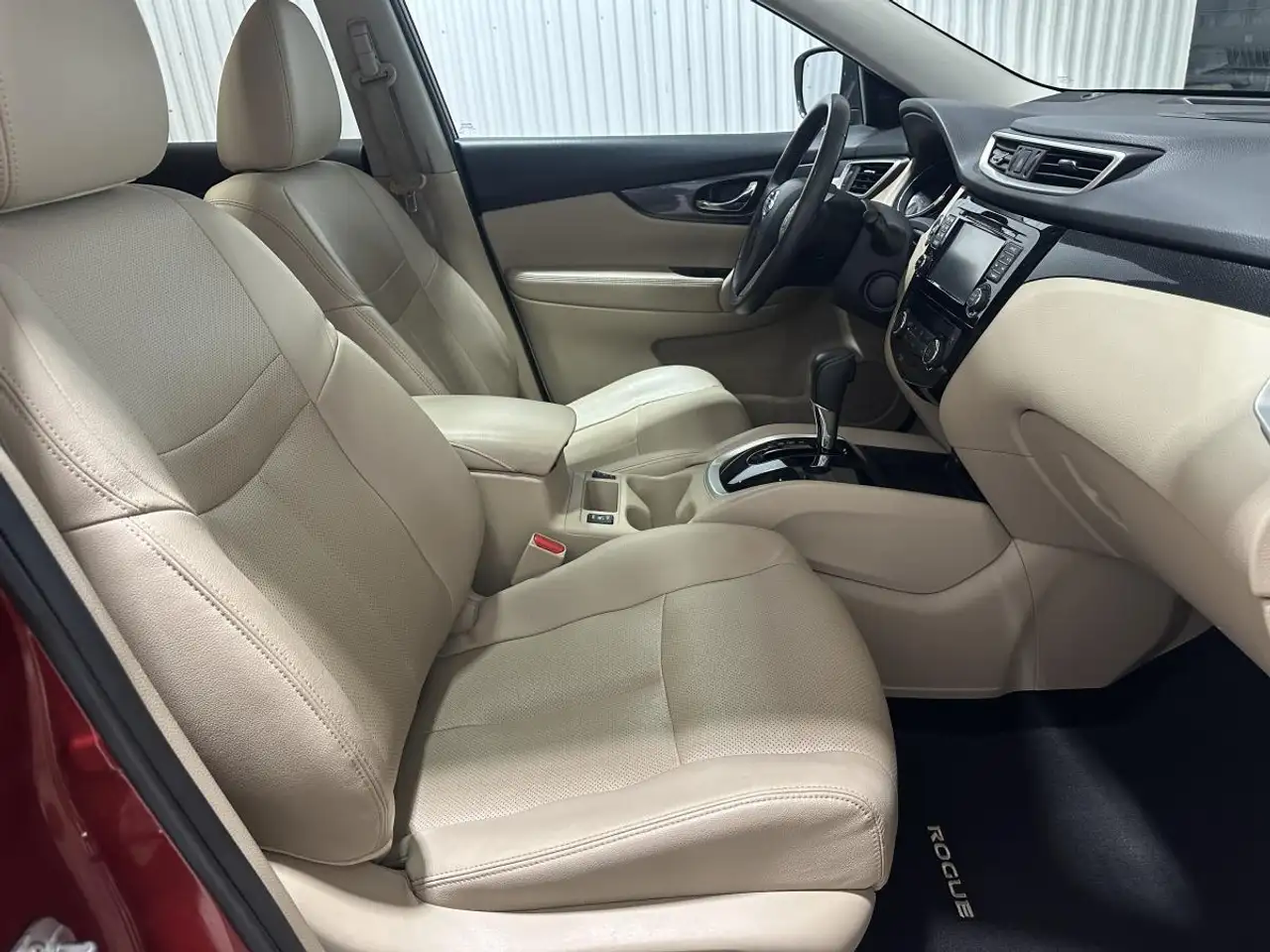 Nissan Rogue photo Nissan Rogue